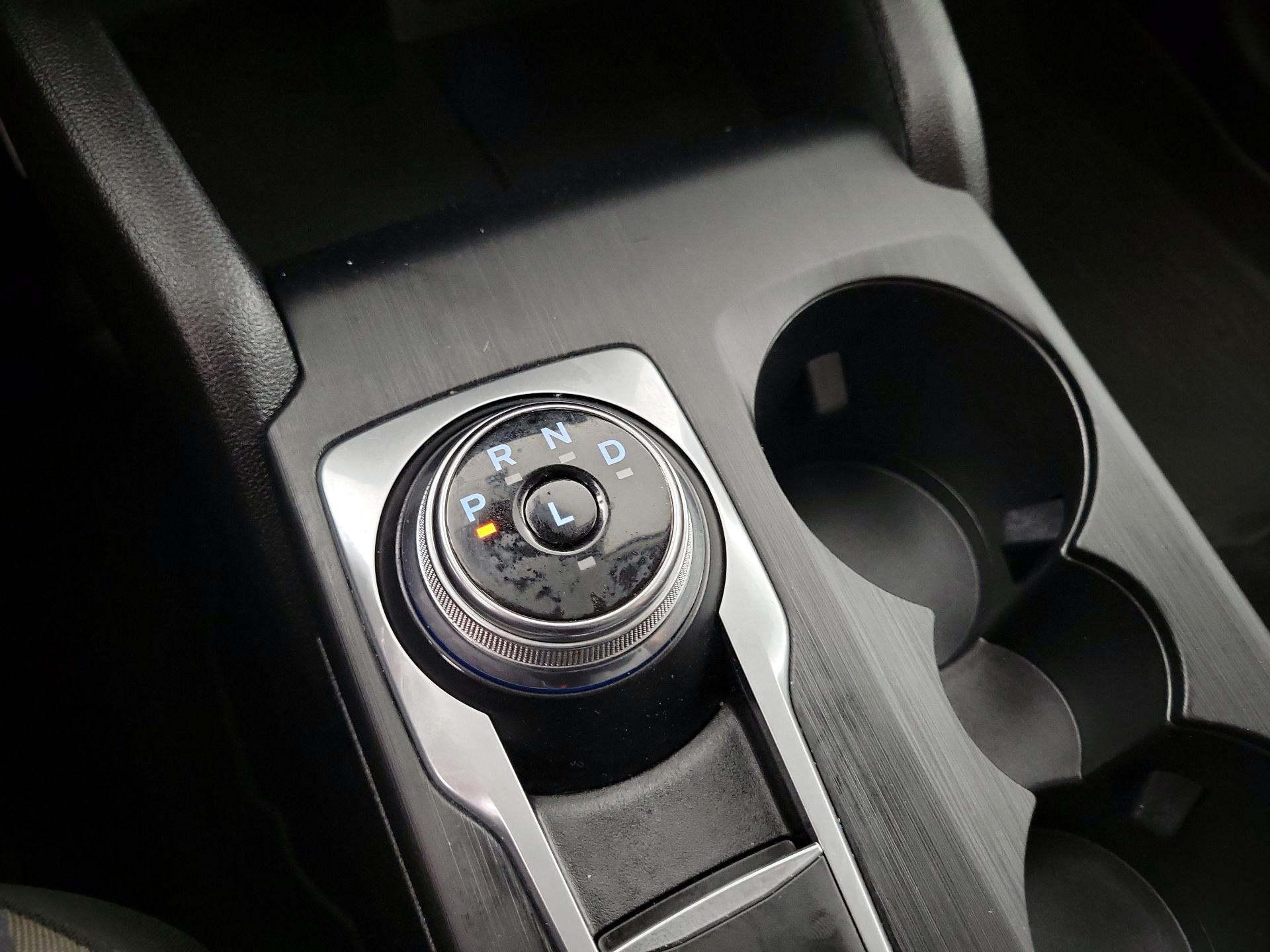 Thumbnail: 2021 Ford Escape - 17