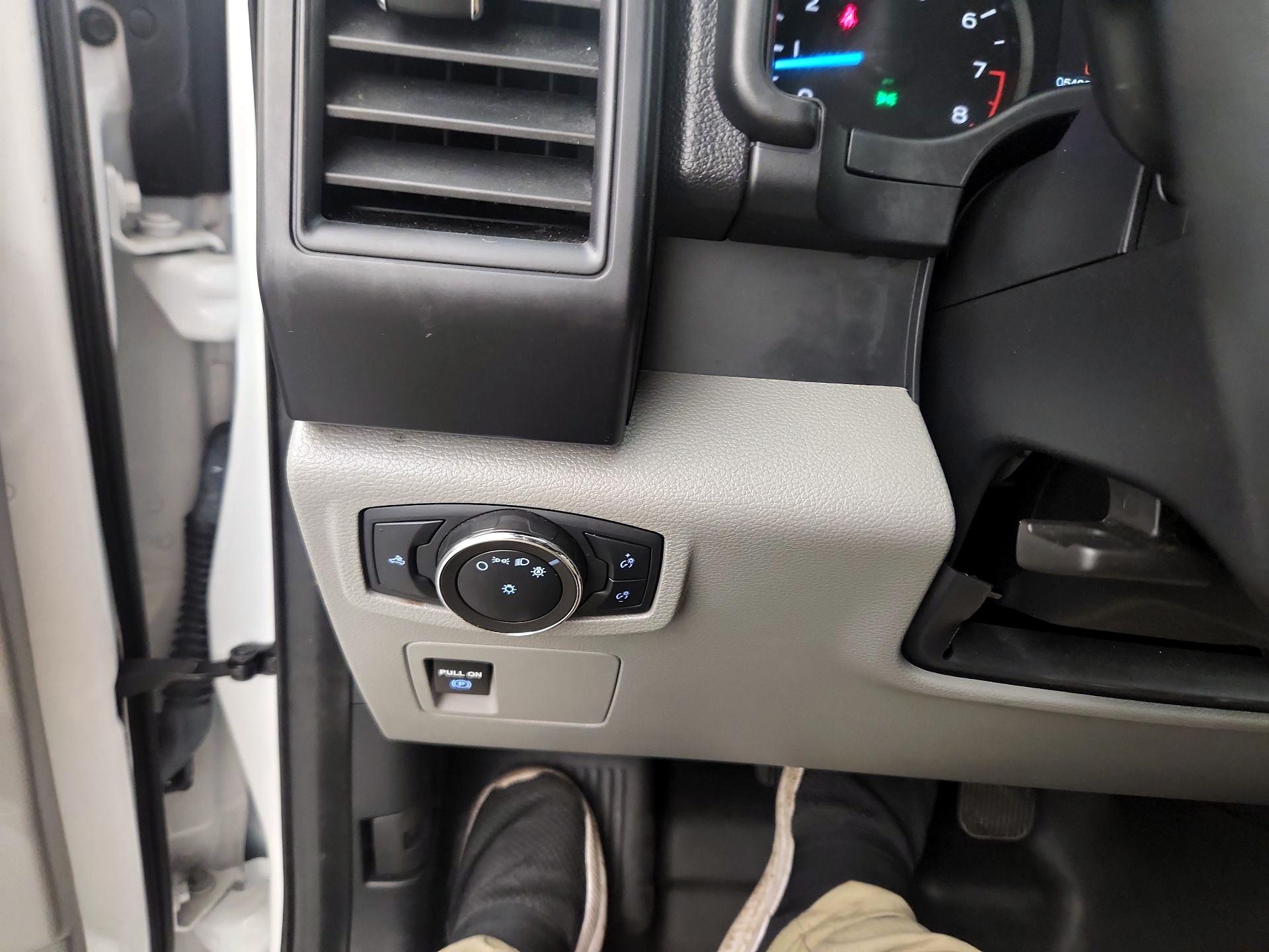 Thumbnail: 2020 Ford F-150 - 13
