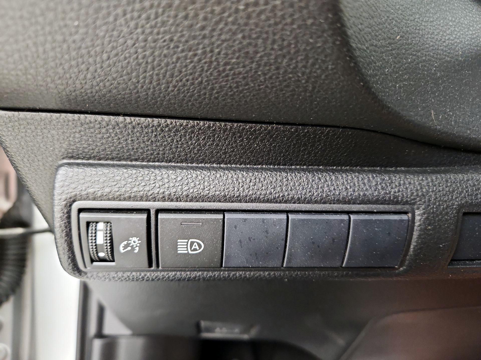 Thumbnail: 2020 Toyota Corolla - 13