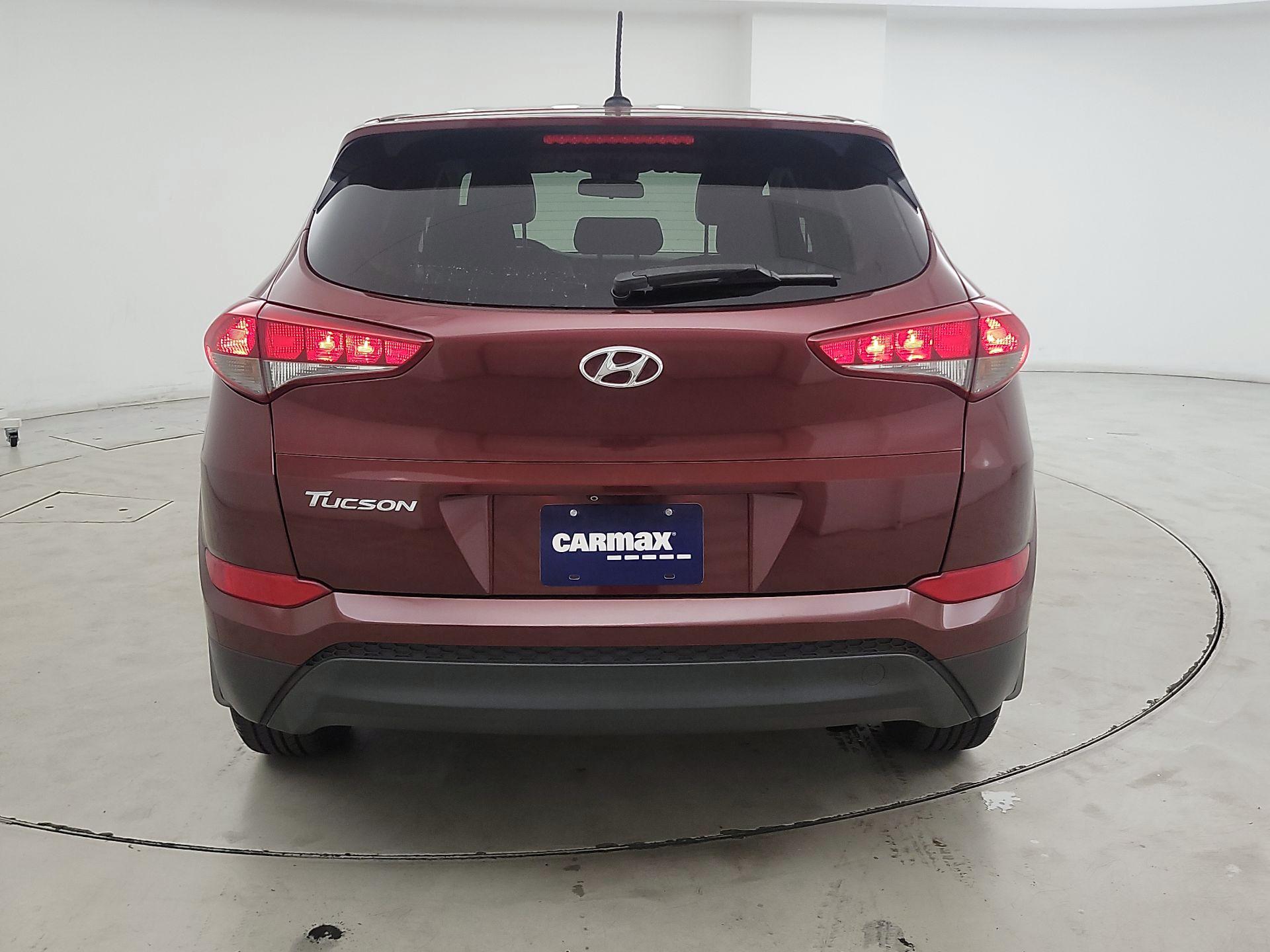Thumbnail: 2017 Hyundai Tucson - 6