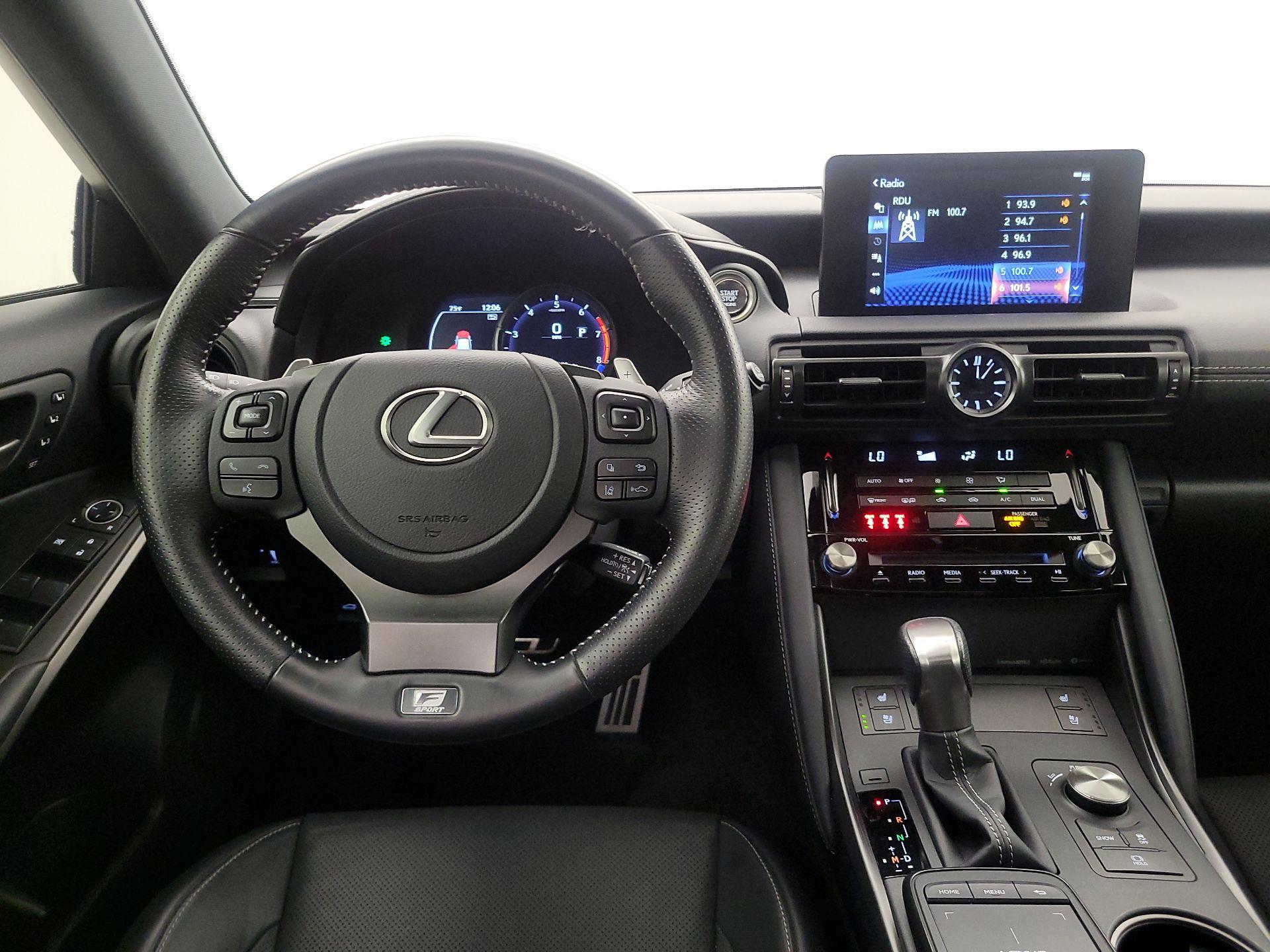 Thumbnail: 2023 Lexus IS - 10