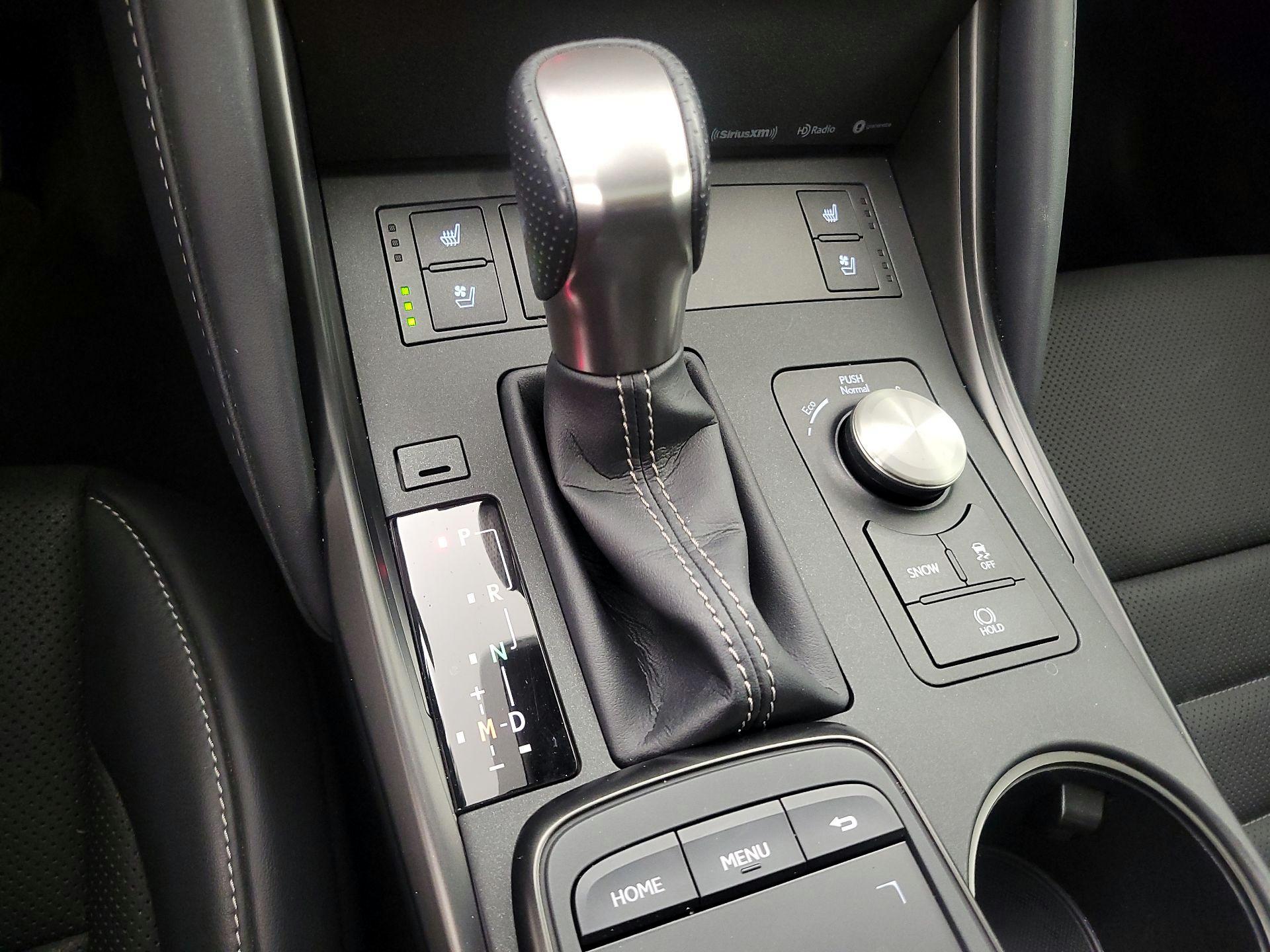 Thumbnail: 2023 Lexus IS - 17