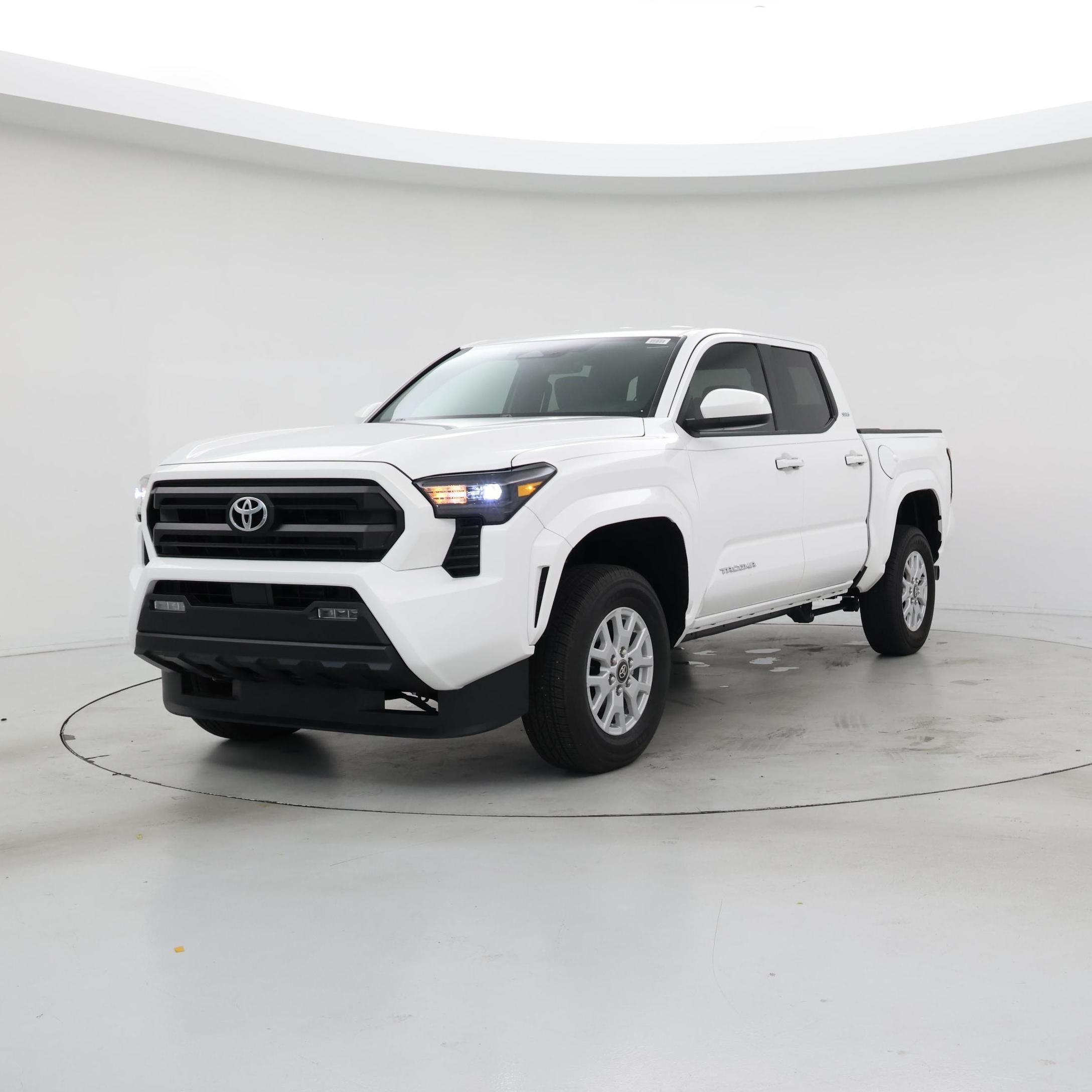 Thumbnail: 2024 Toyota Tacoma - 4