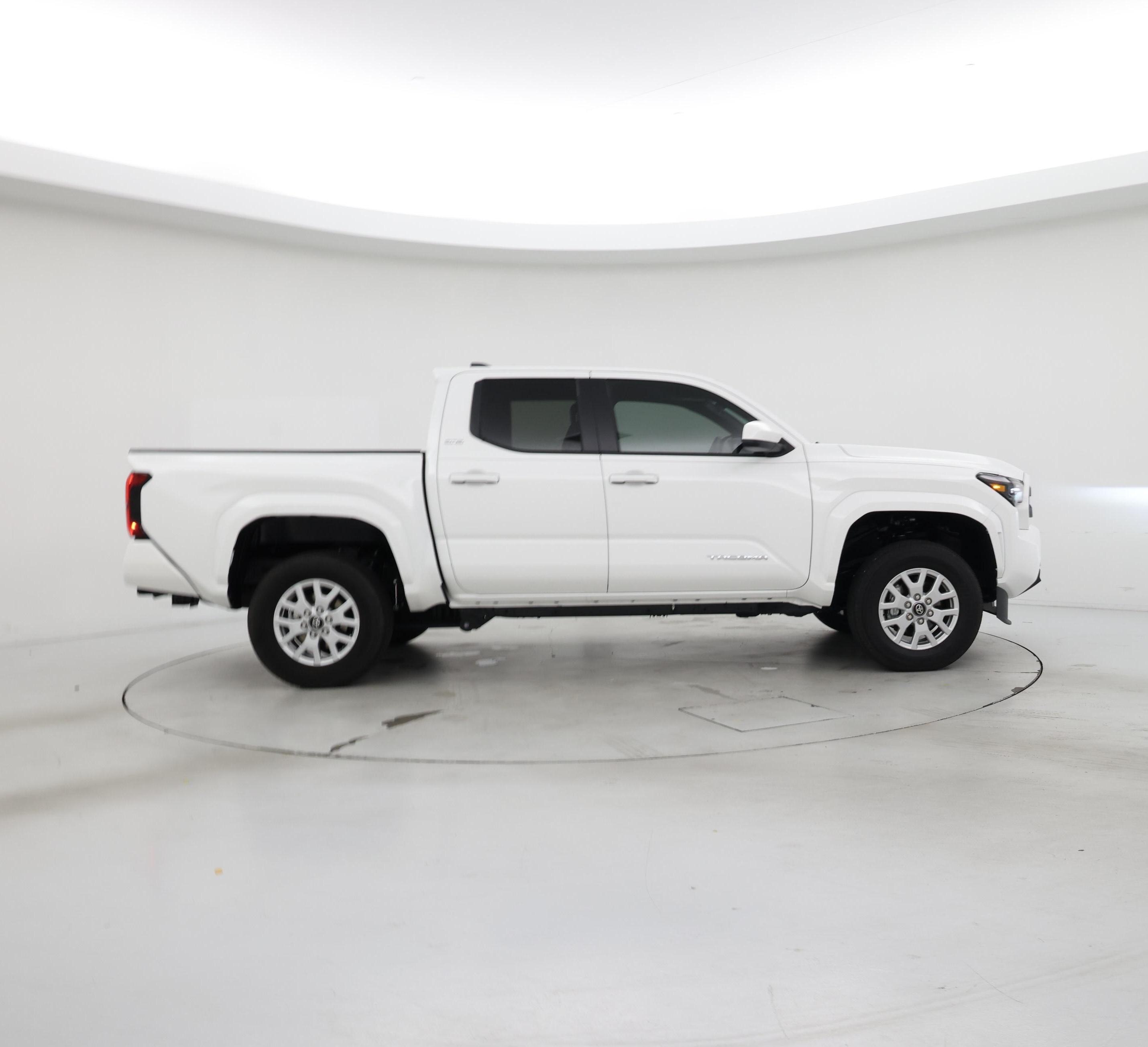 Thumbnail: 2024 Toyota Tacoma - 7
