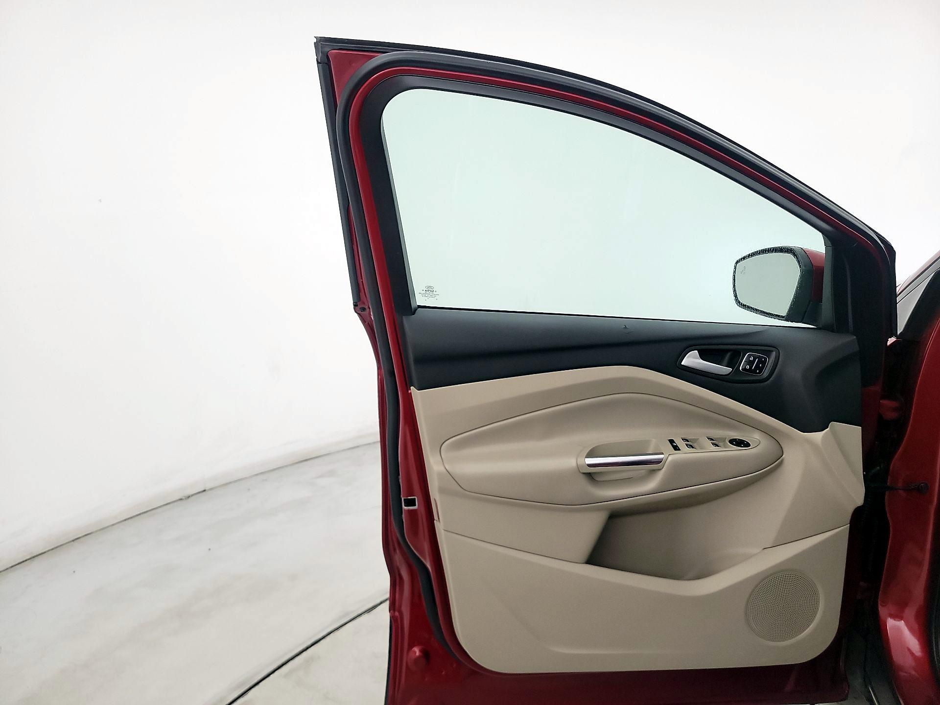 Thumbnail: 2019 Ford Escape - 12
