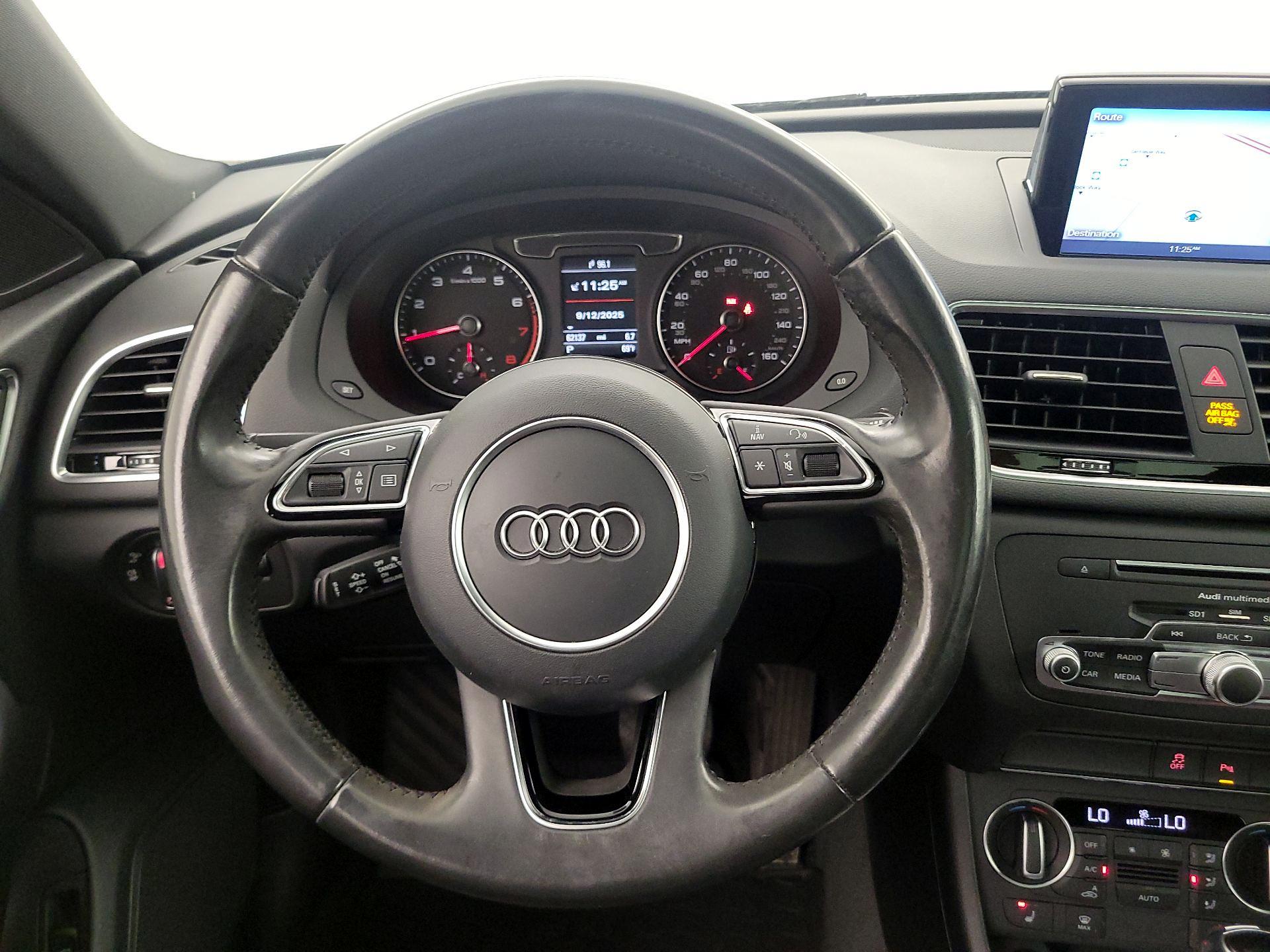 Thumbnail: 2017 Audi Q3 - 10
