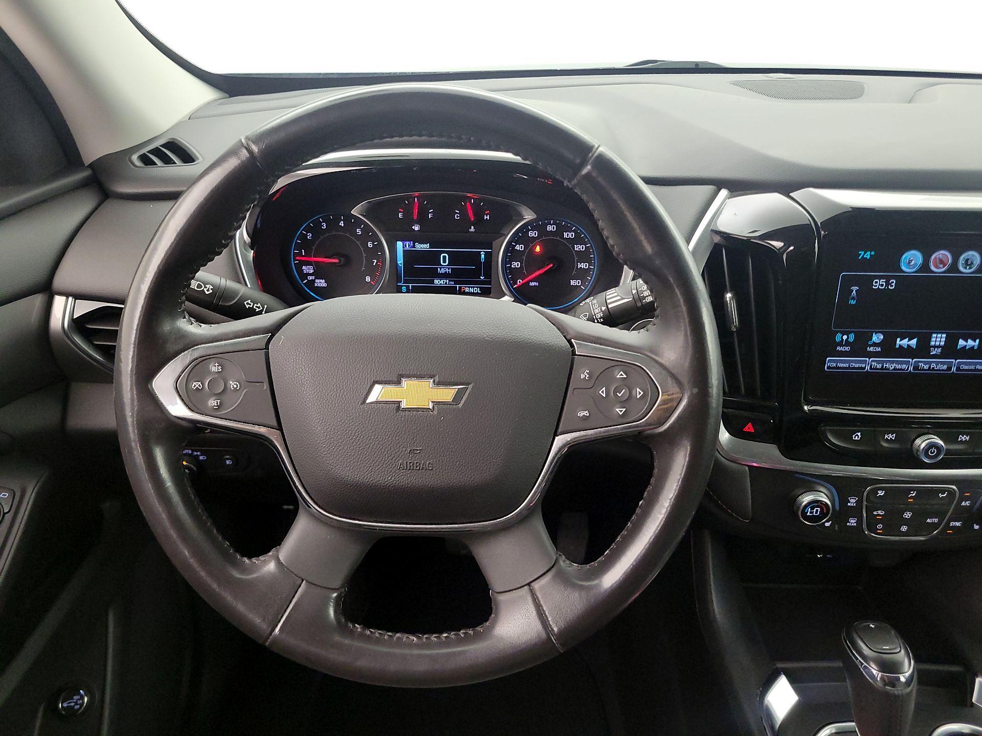 Thumbnail: 2019 Chevrolet Traverse - 10