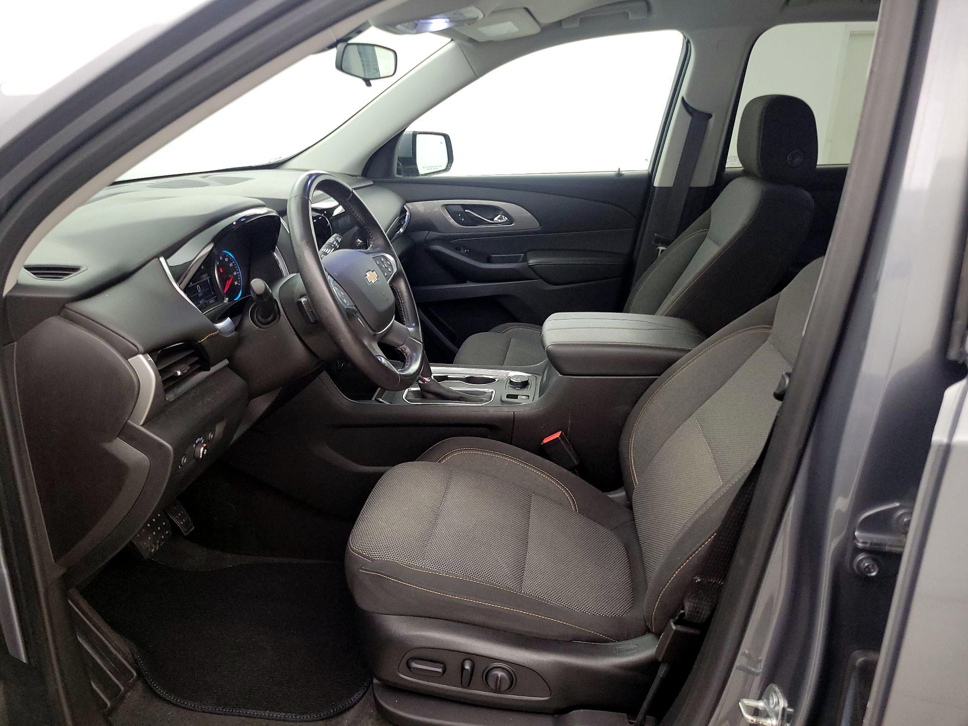 Thumbnail: 2019 Chevrolet Traverse - 11