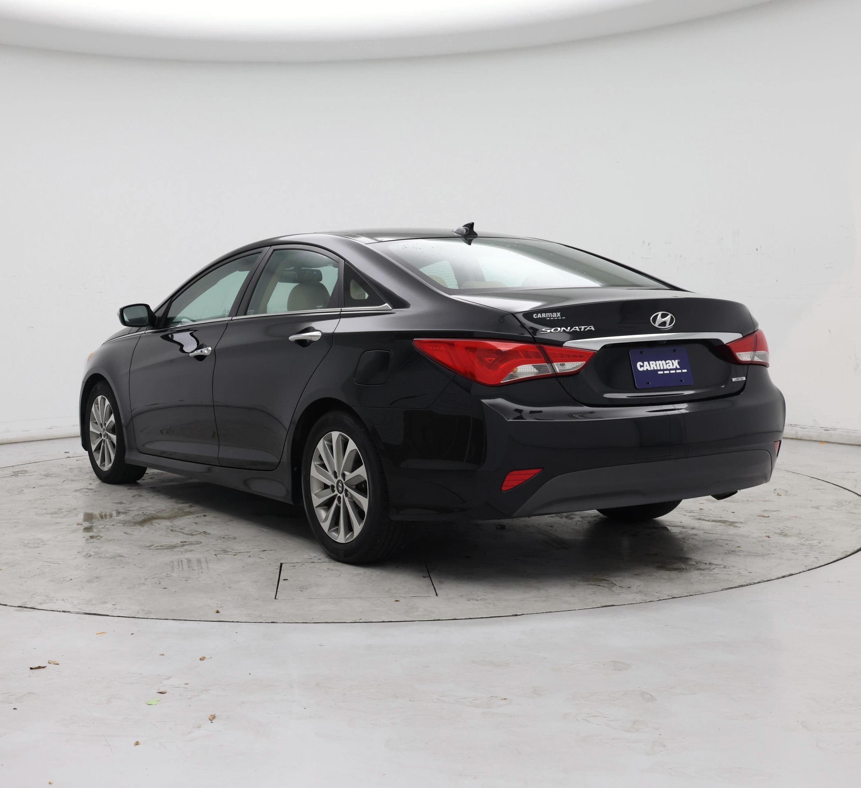 Thumbnail: 2014 Hyundai Sonata - 2
