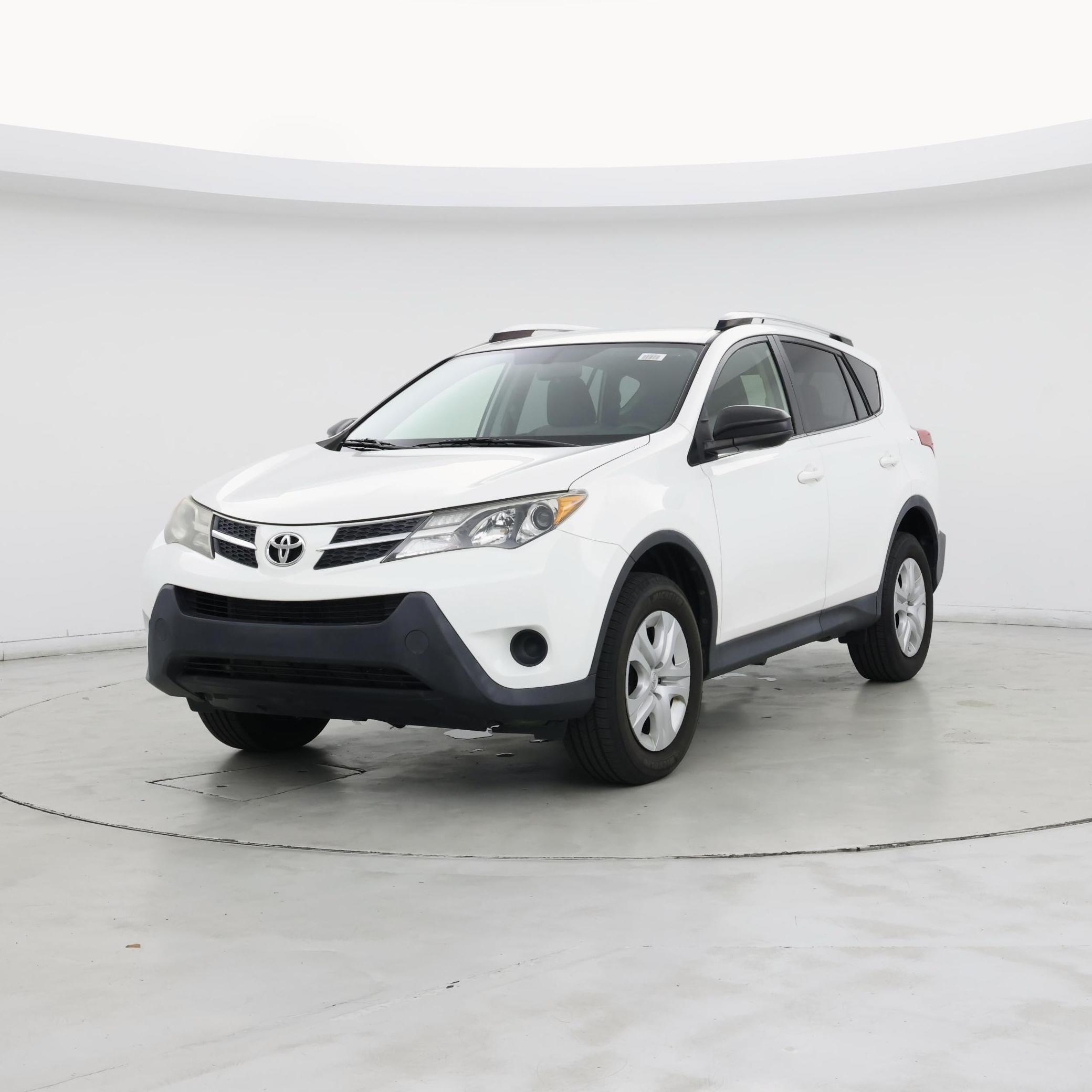 Thumbnail: 2015 Toyota RAV4 - 4