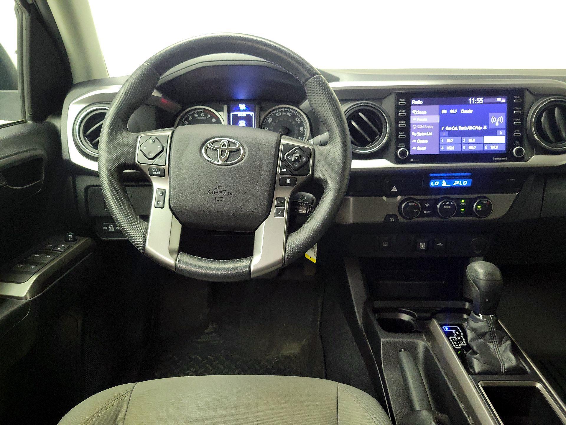 Thumbnail: 2021 Toyota Tacoma - 10