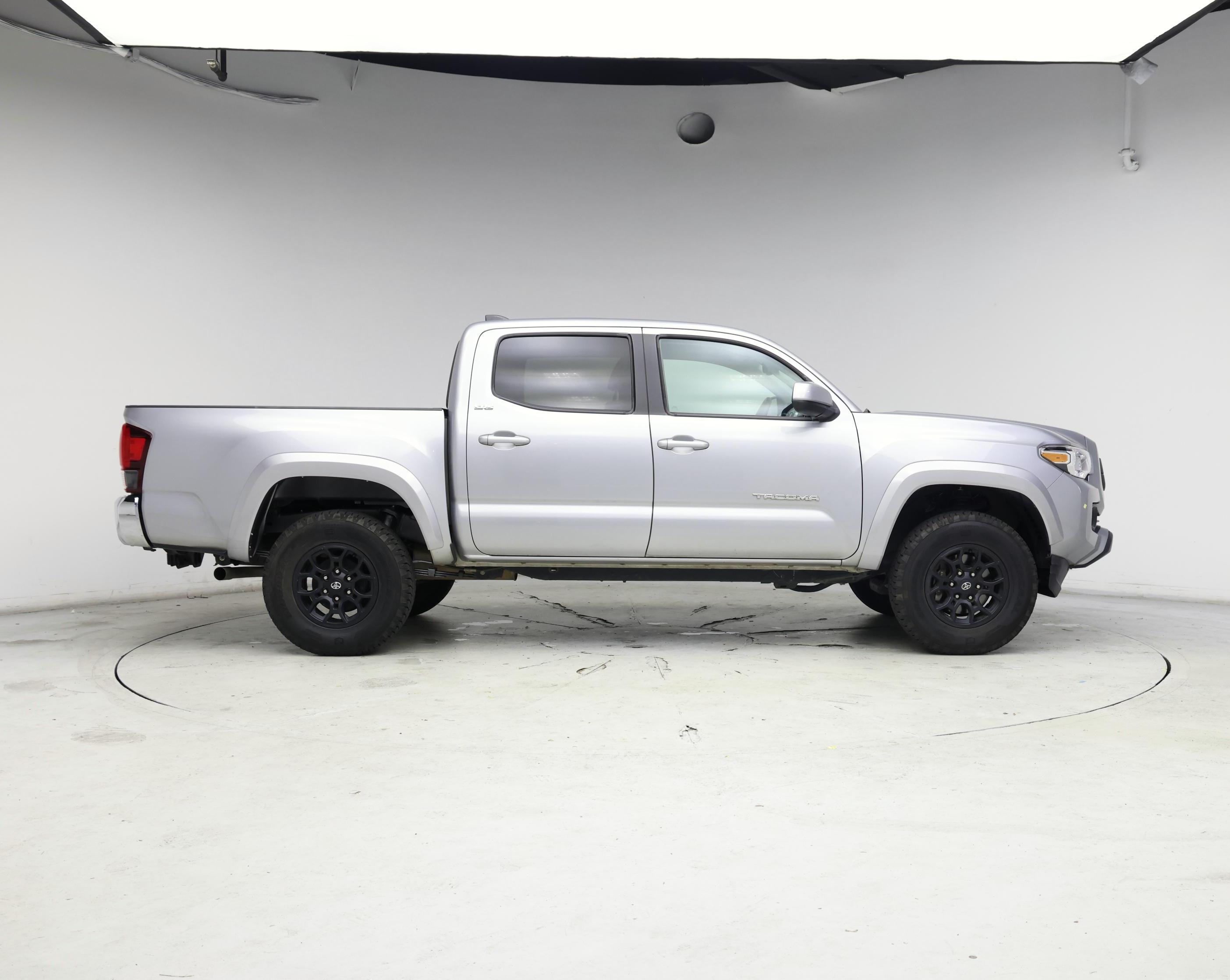 Thumbnail: 2021 Toyota Tacoma - 7