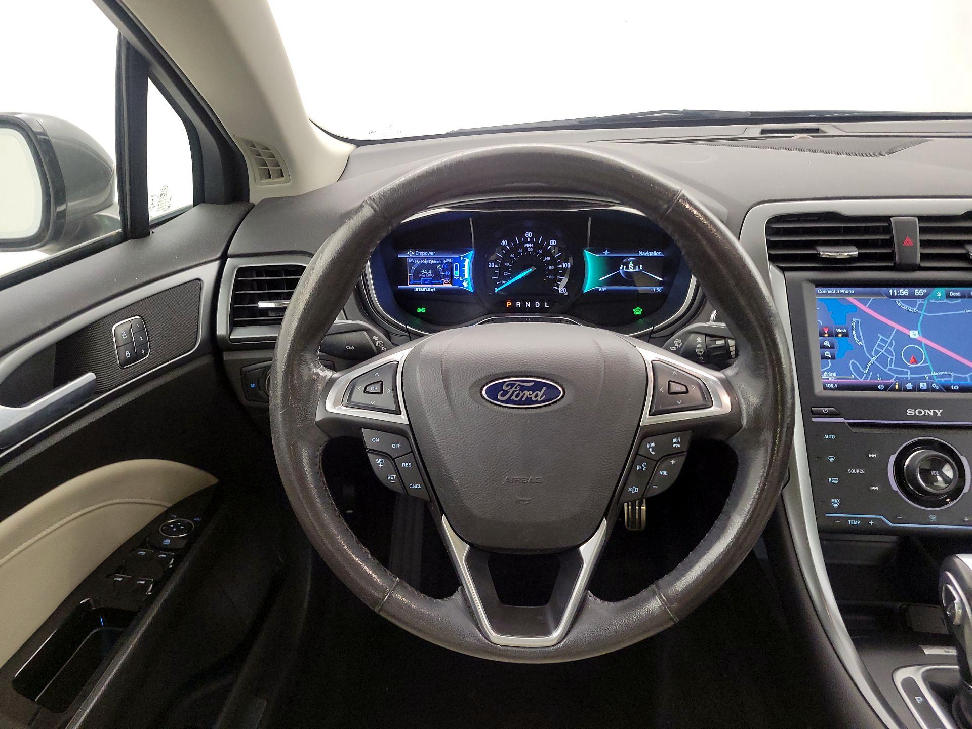 Thumbnail: 2014 Ford Fusion - 10