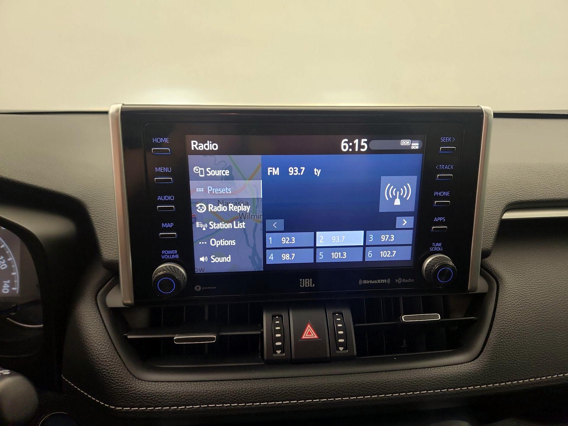 Thumbnail: 2020 Toyota RAV4 - 16