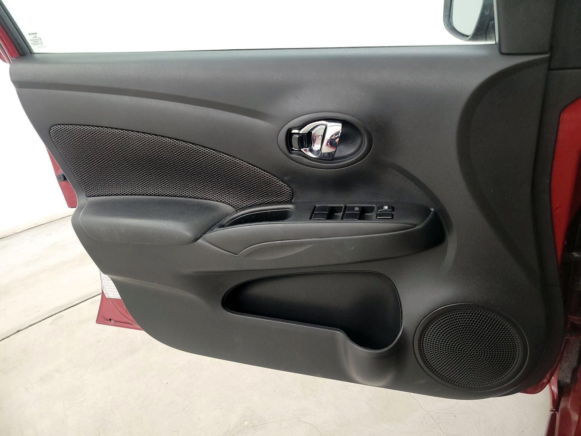 Thumbnail: 2018 Nissan Versa - 12