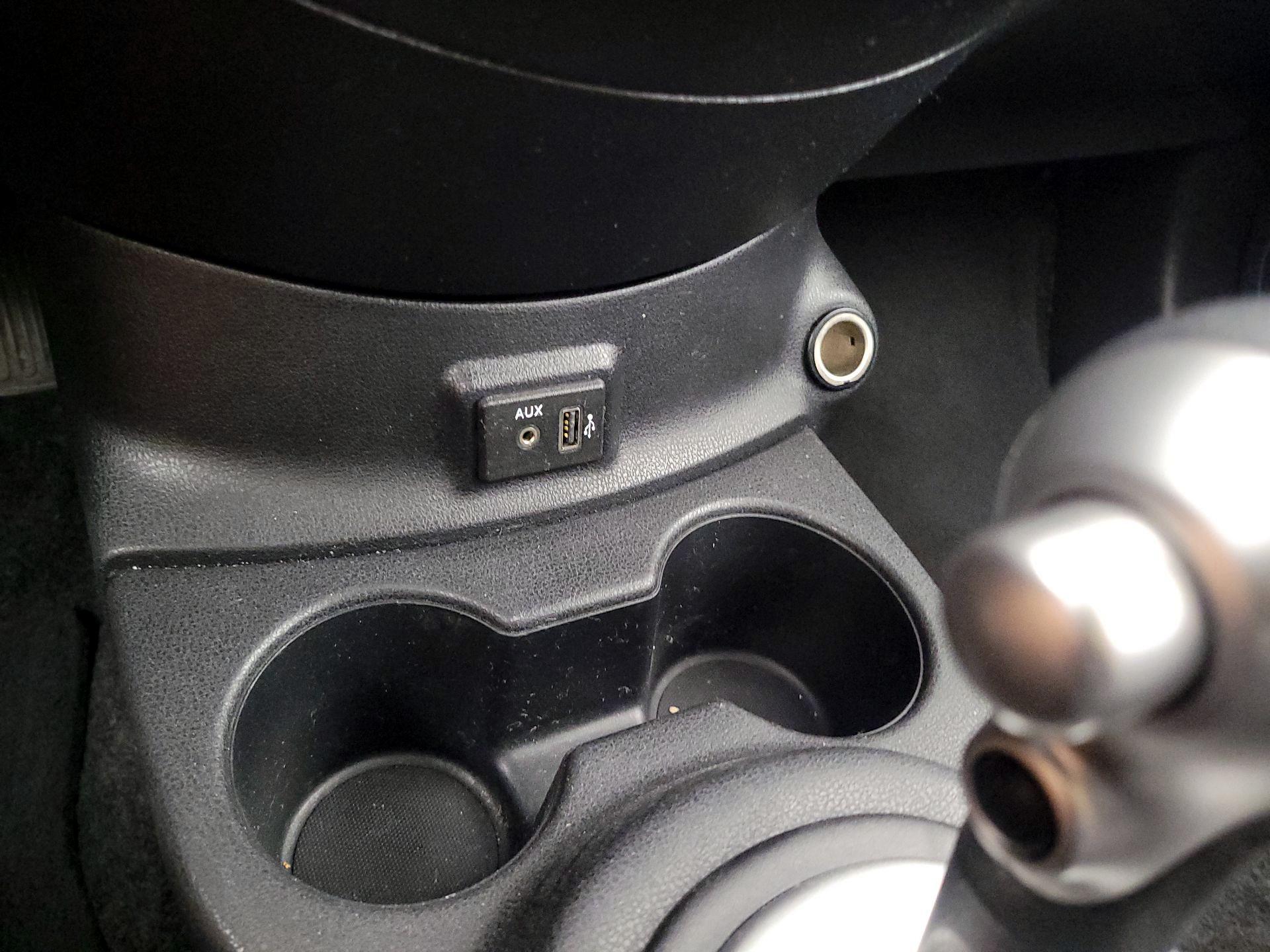 Thumbnail: 2018 Nissan Versa - 18