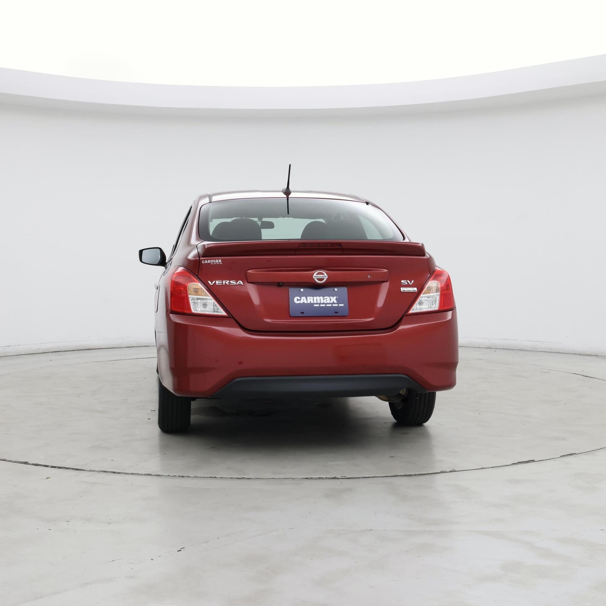 Thumbnail: 2018 Nissan Versa - 6