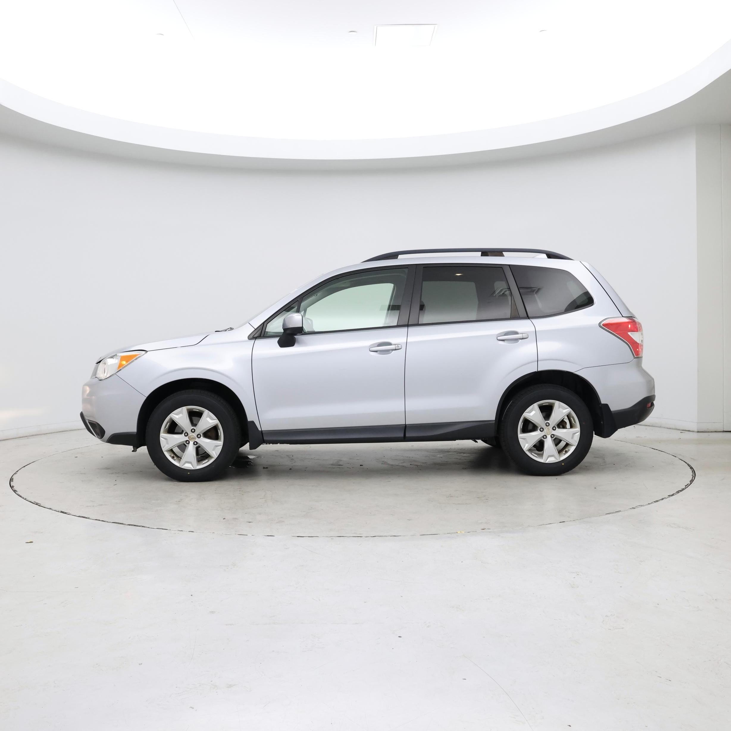 Thumbnail: 2016 Subaru Forester - 3