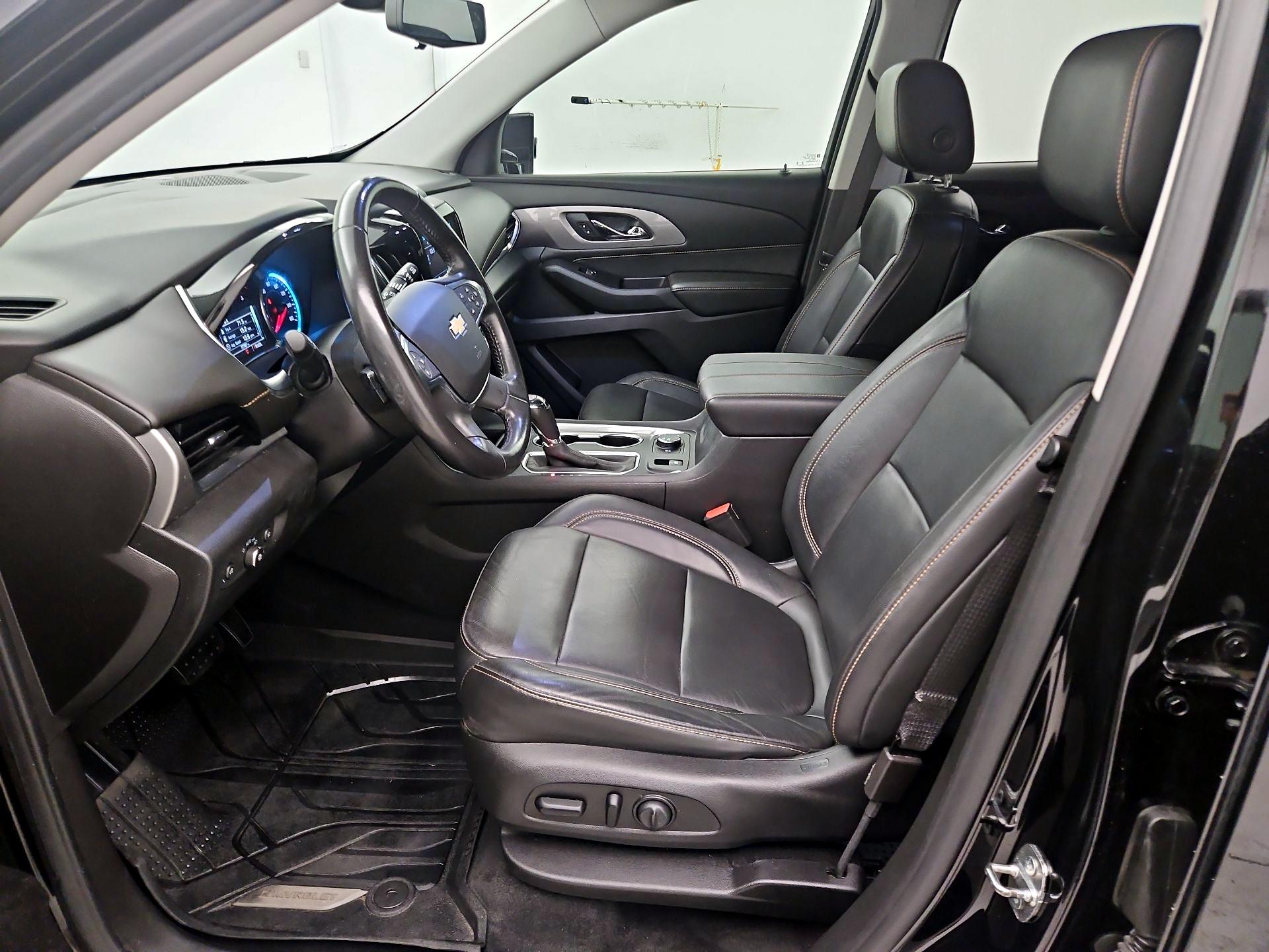 Thumbnail: 2019 Chevrolet Traverse - 11