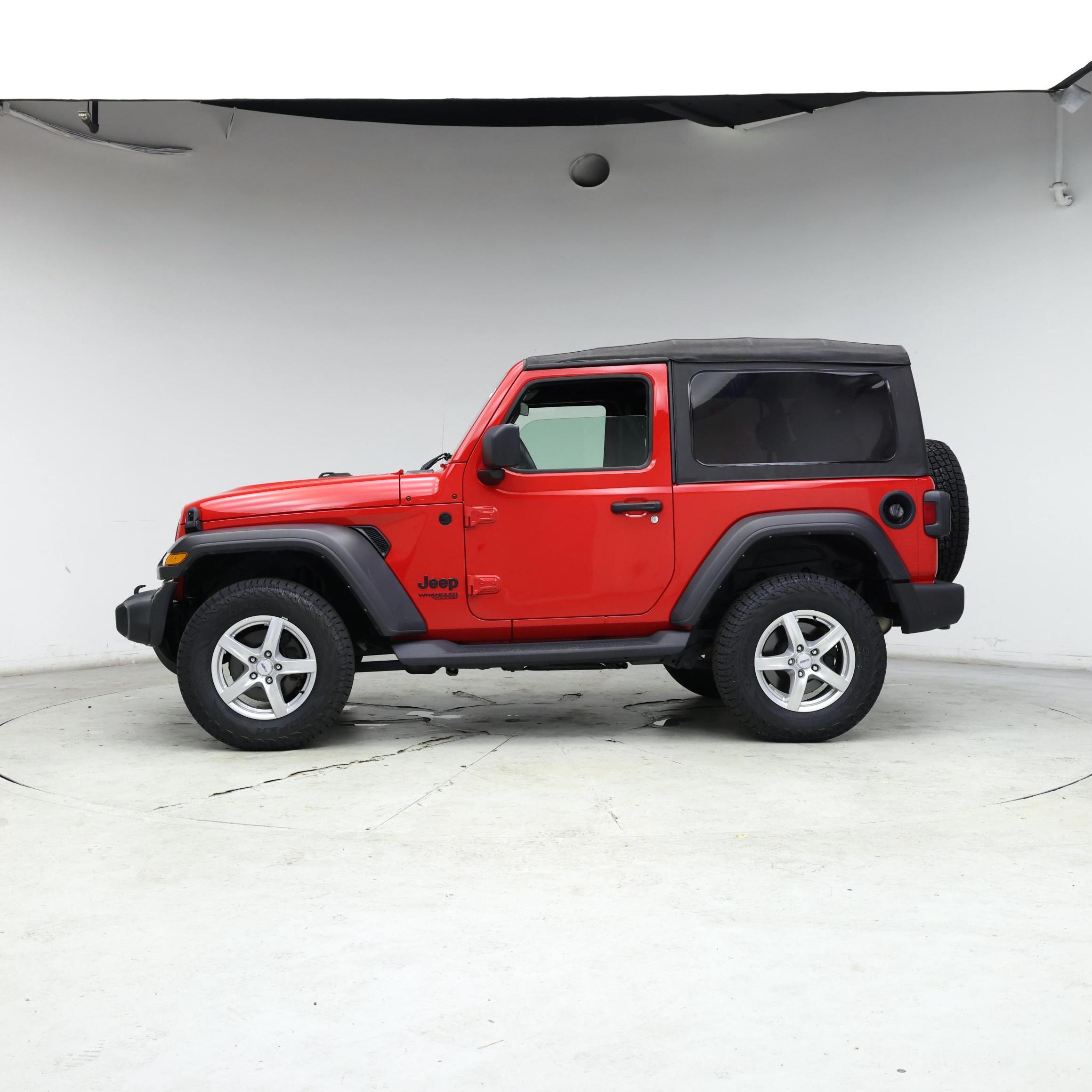 Thumbnail: 2021 Jeep Wrangler - 3