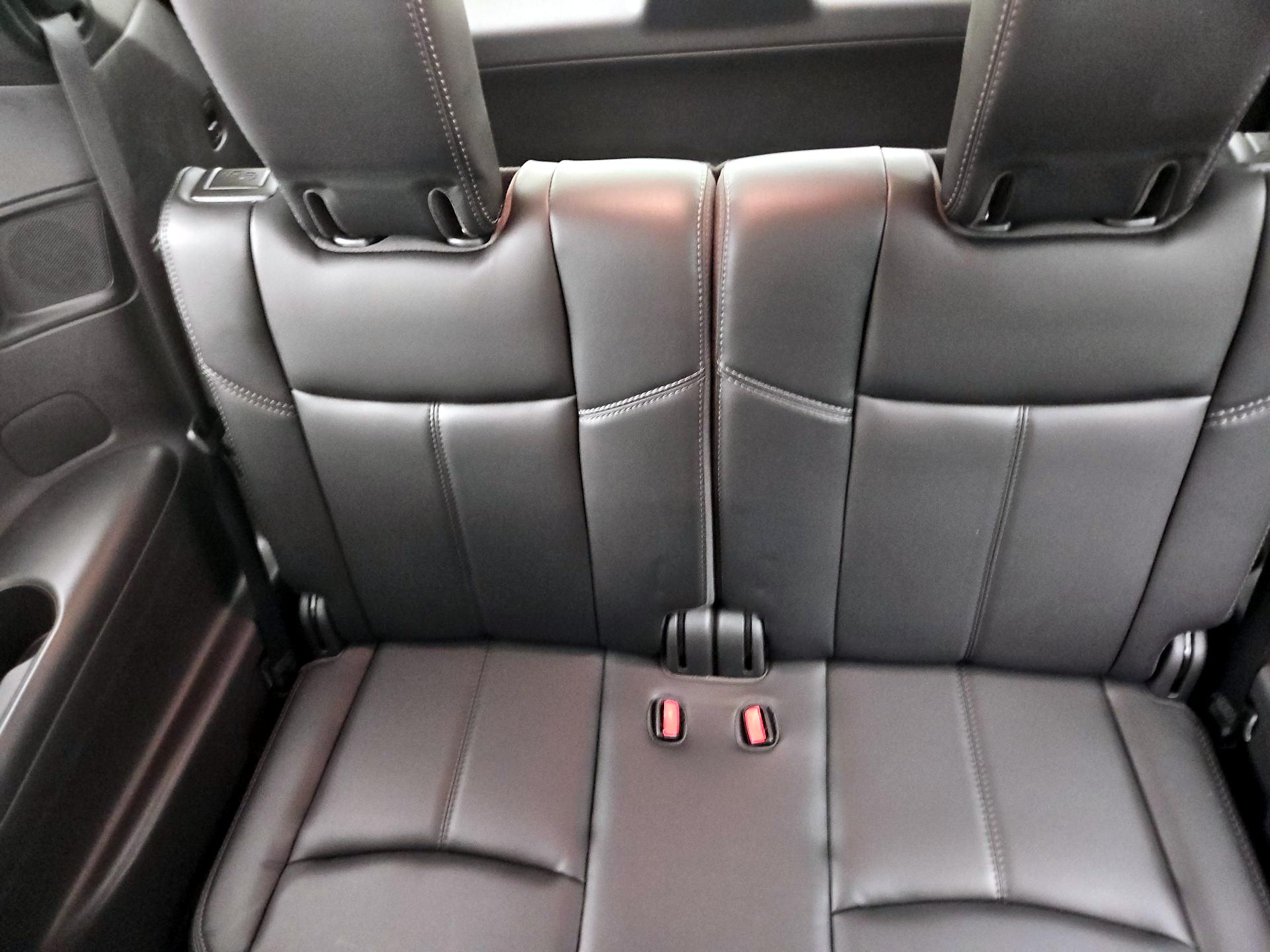 Thumbnail: 2016 Nissan Pathfinder - 20