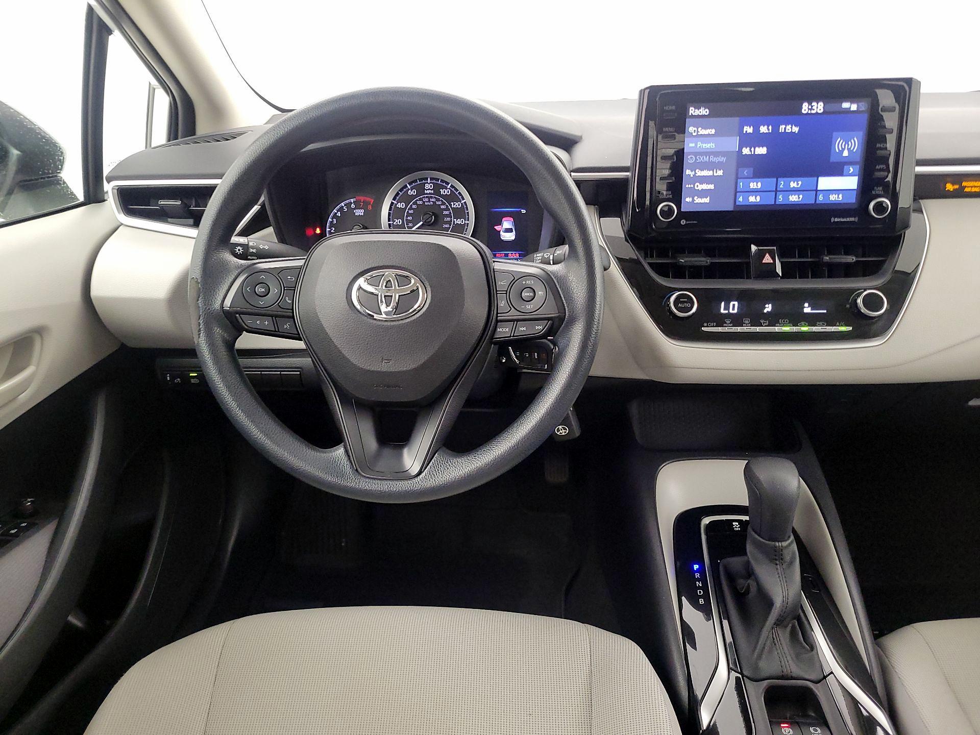 Thumbnail: 2022 Toyota Corolla - 10