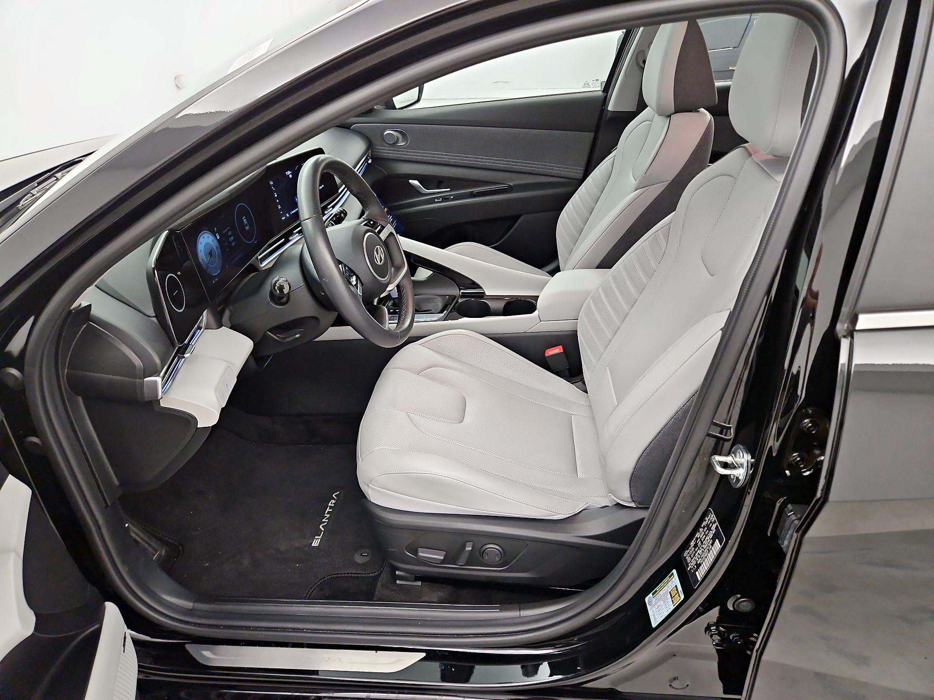 Thumbnail: 2024 Hyundai Elantra - 11