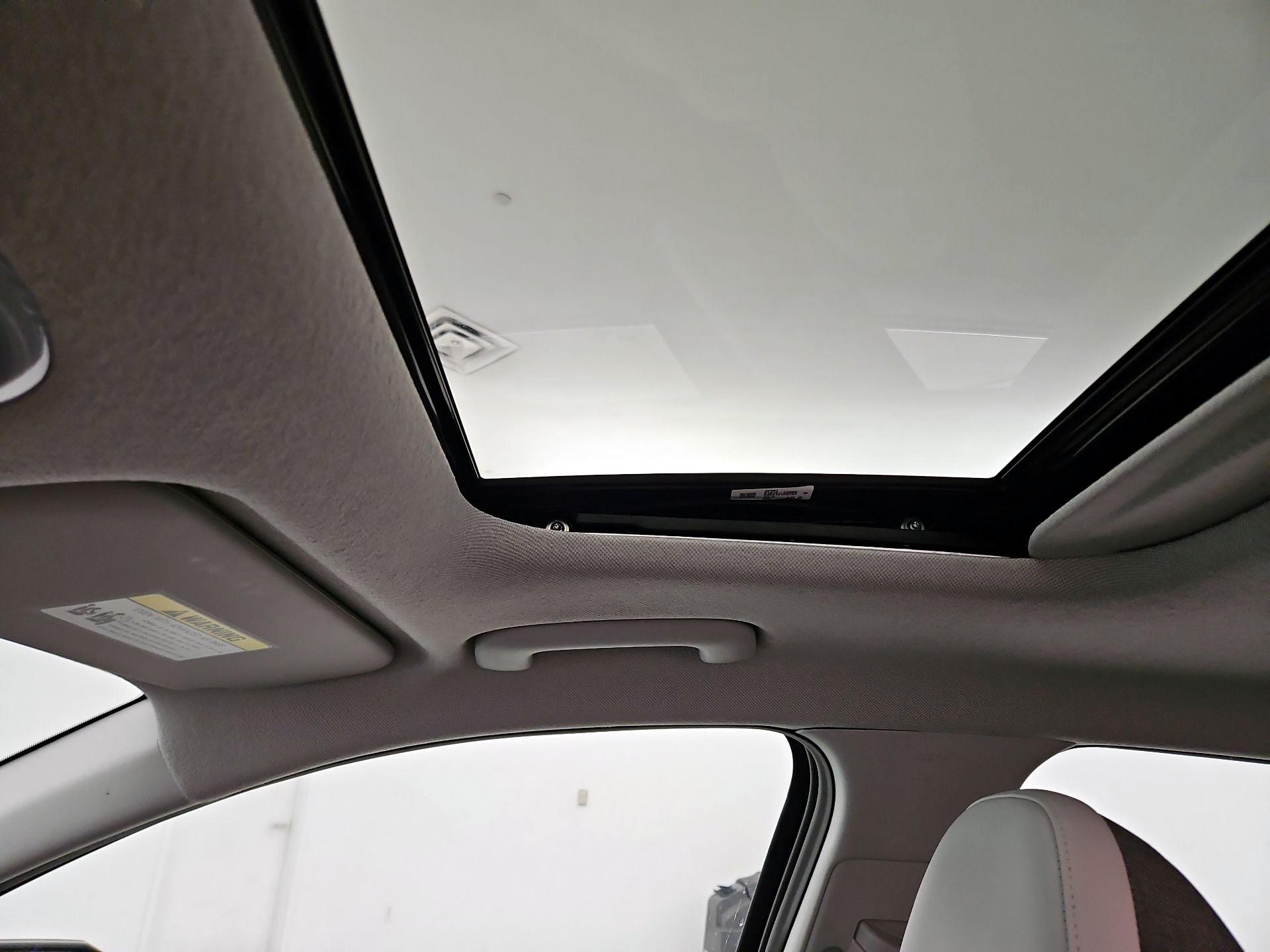 Thumbnail: 2024 Hyundai Elantra - 20