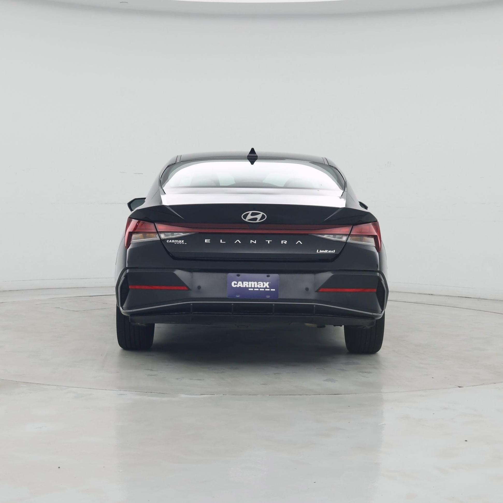 Thumbnail: 2024 Hyundai Elantra - 6
