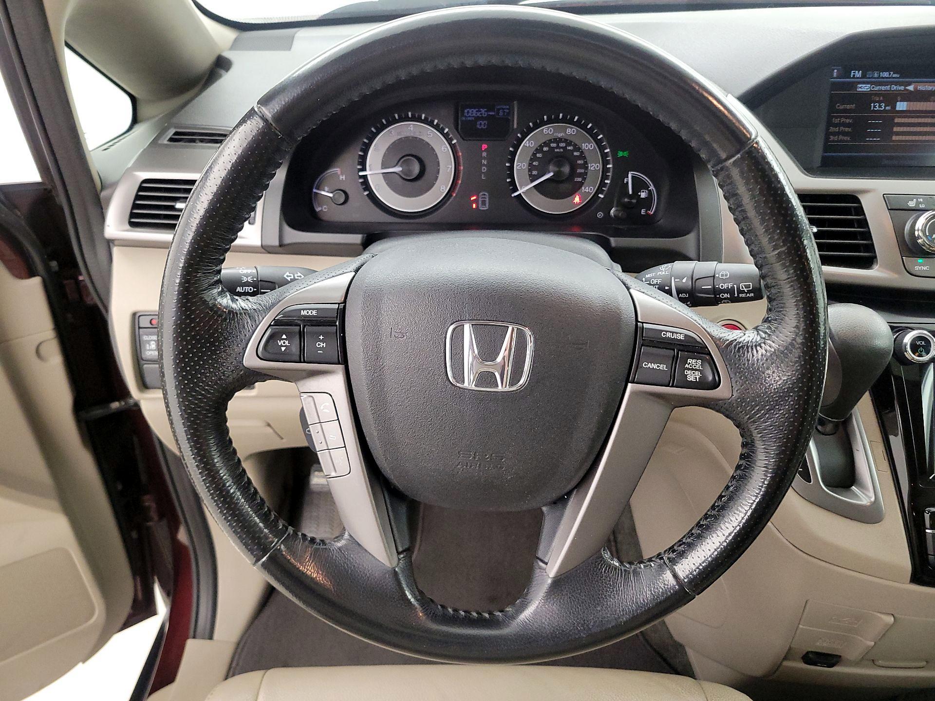 Thumbnail: 2016 Honda Odyssey - 10