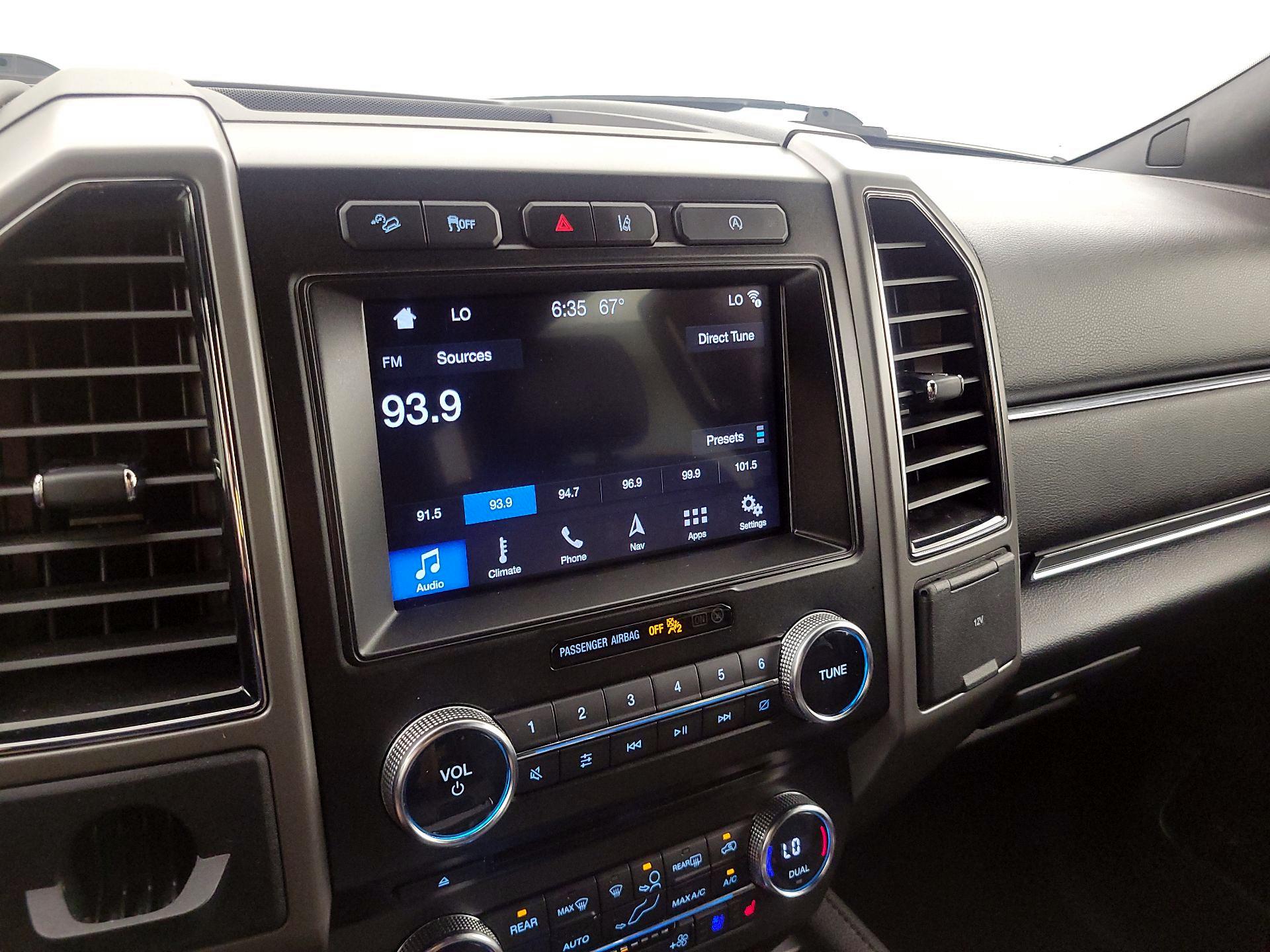 Thumbnail: 2018 Ford Expedition - 16