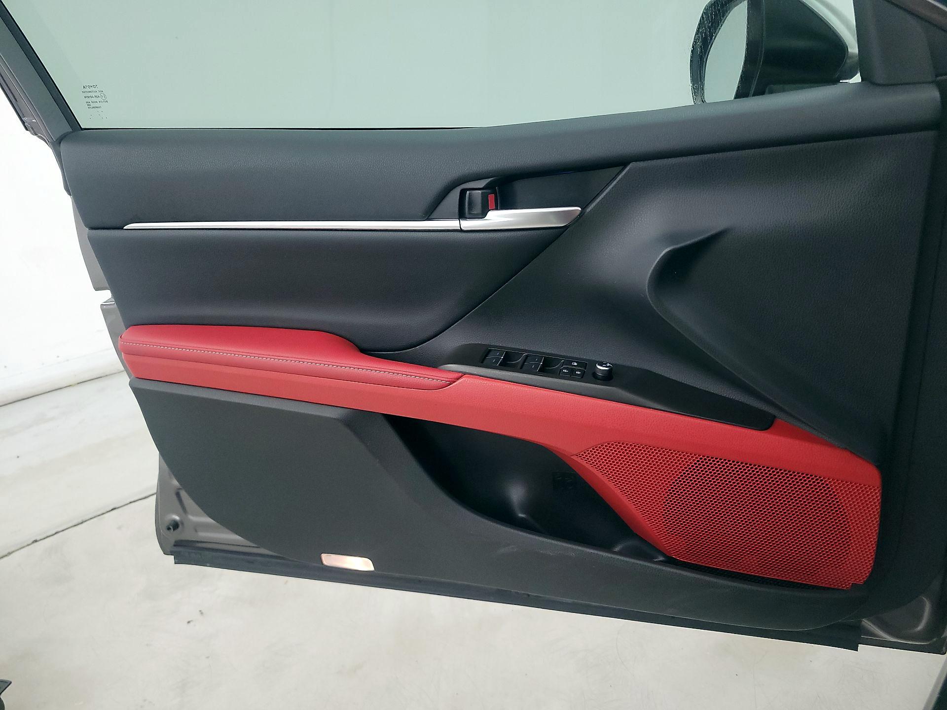 Thumbnail: 2024 Toyota Camry - 12