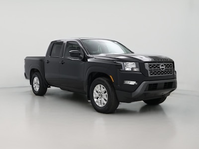 Black 2024 Nissan Frontier SV