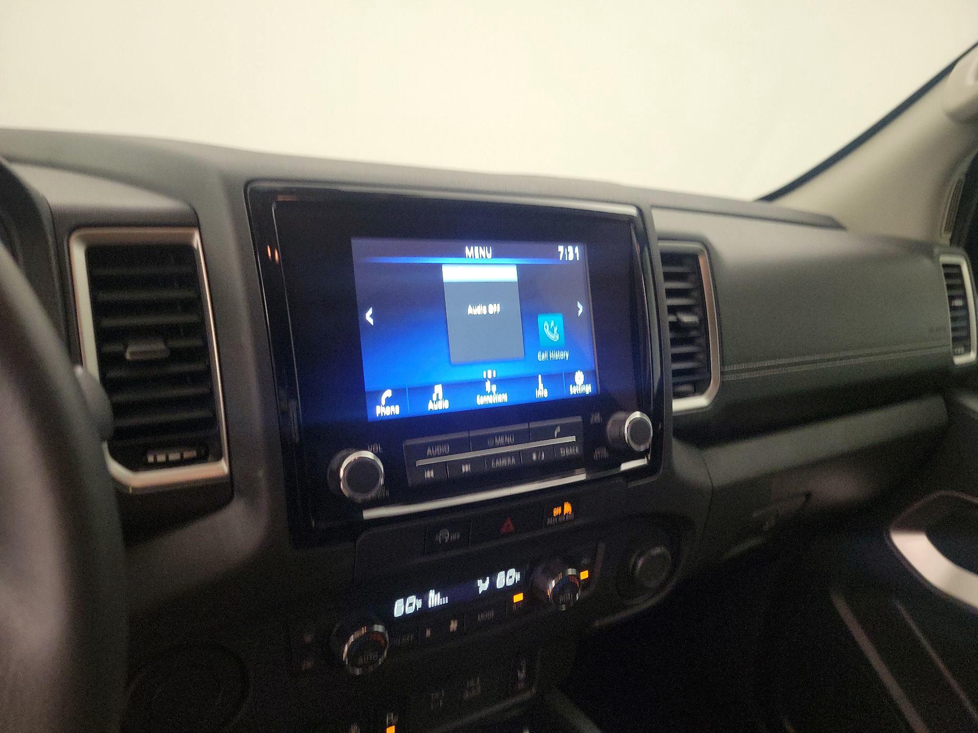 Thumbnail: 2024 Nissan Frontier - 15