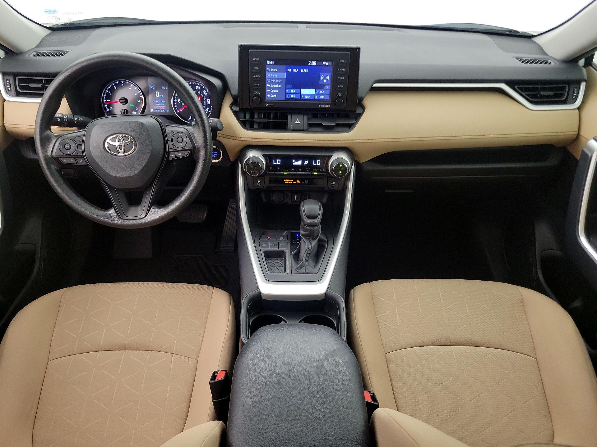 Thumbnail: 2021 Toyota RAV4 - 9