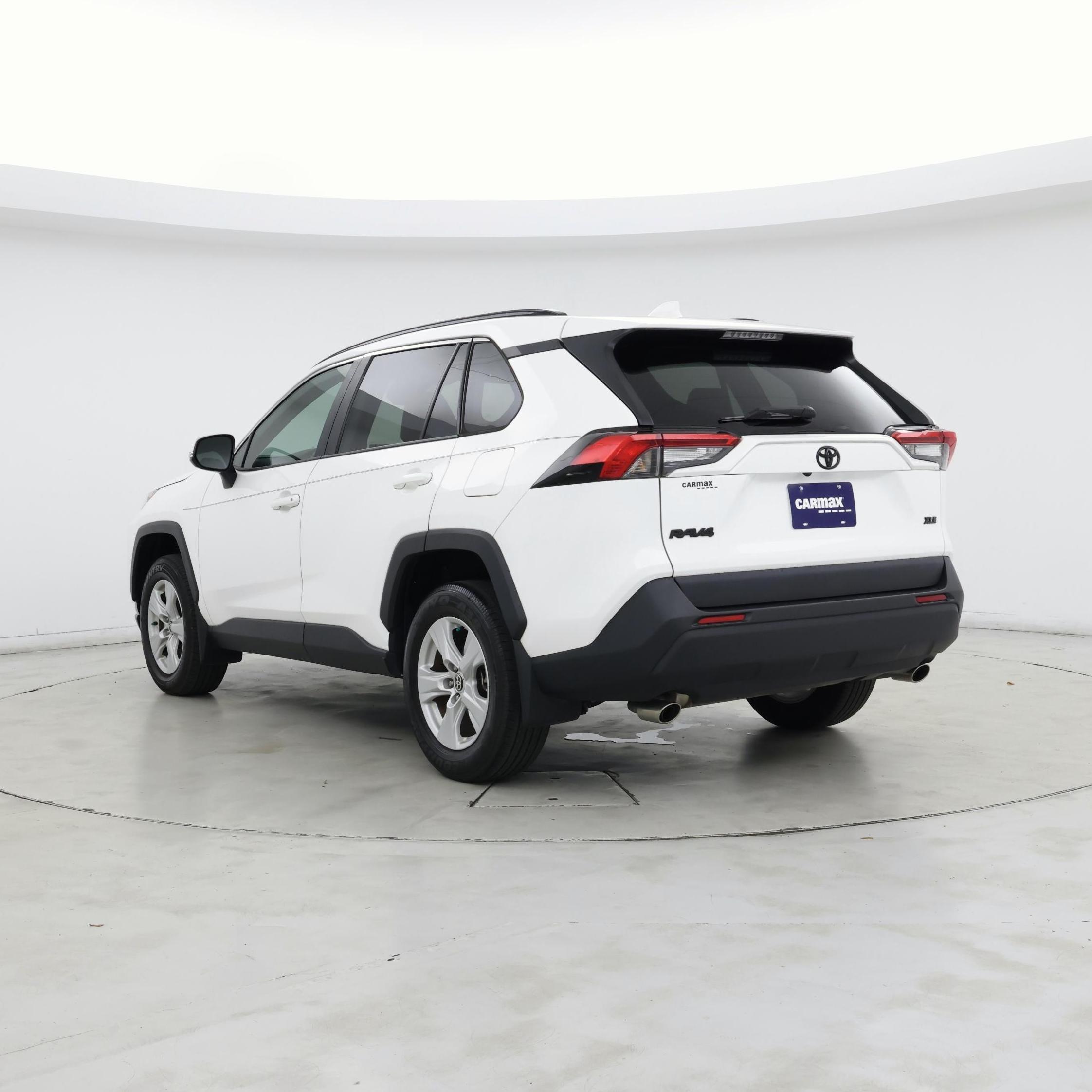 Thumbnail: 2021 Toyota RAV4 - 2