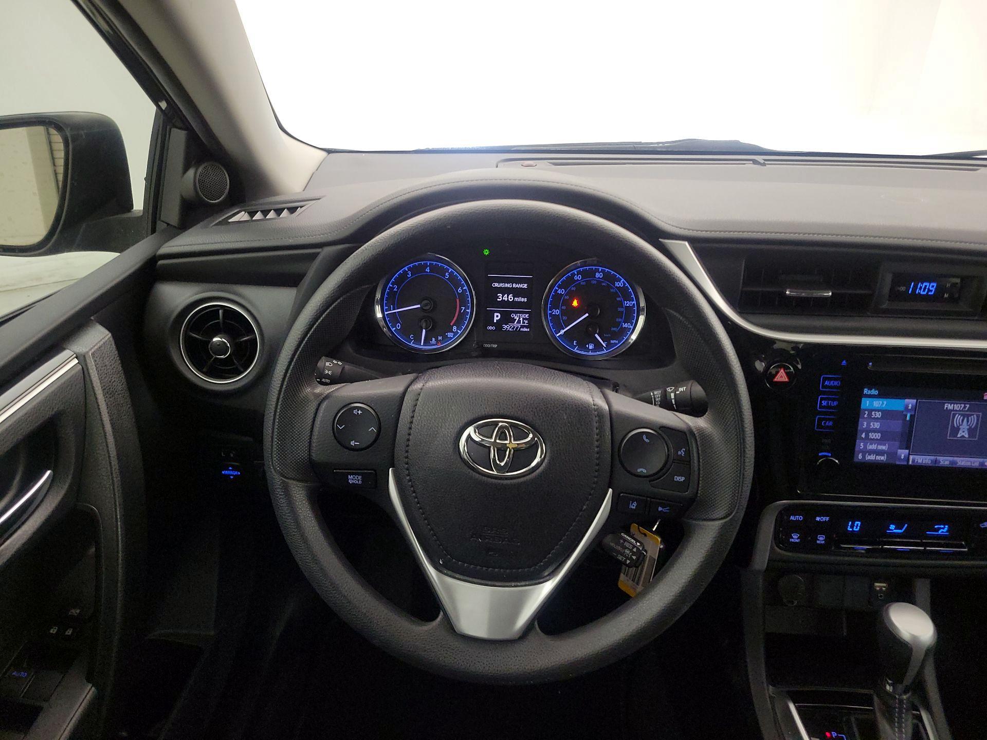 Thumbnail: 2019 Toyota Corolla - 10