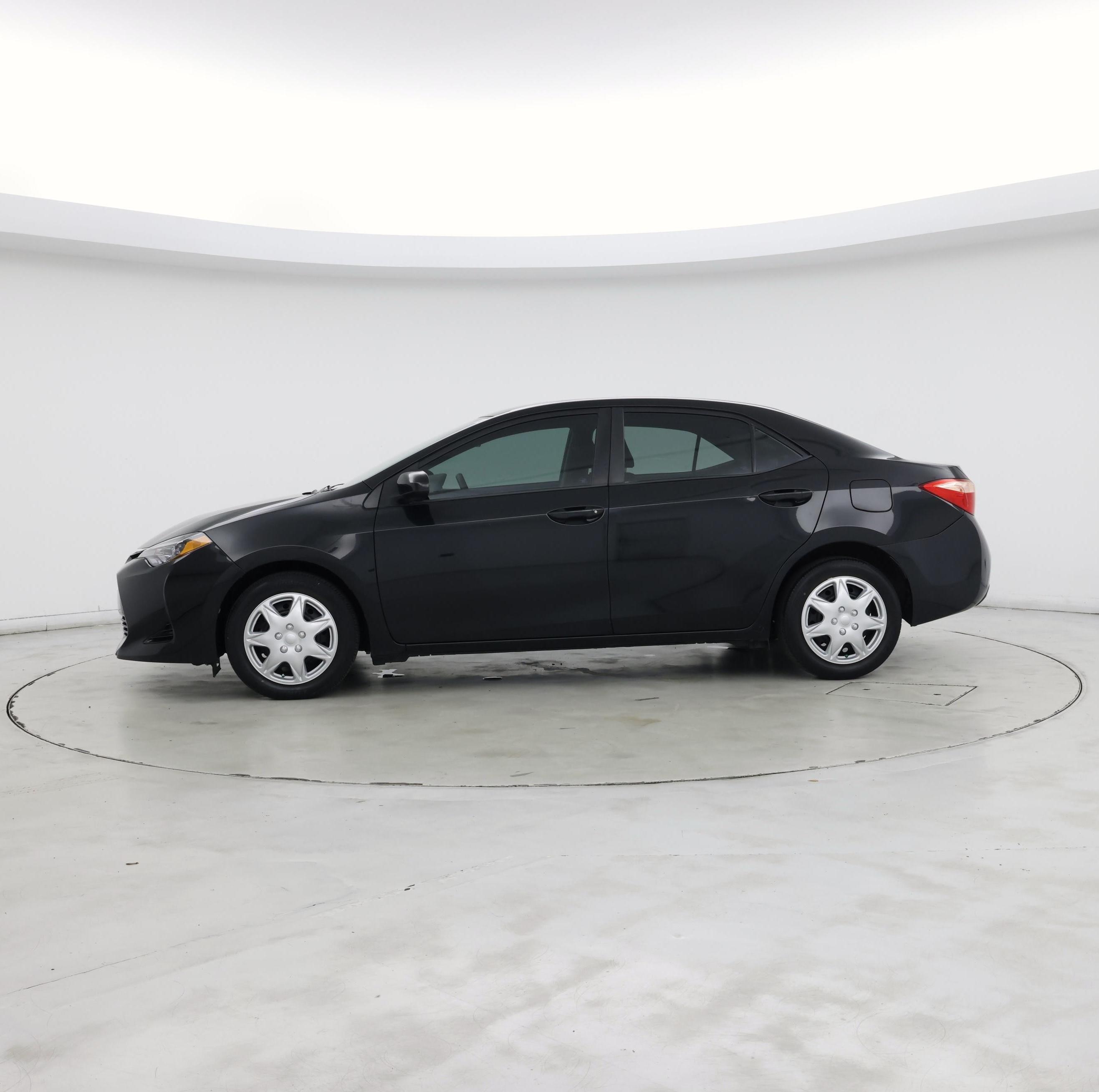 Thumbnail: 2019 Toyota Corolla - 3