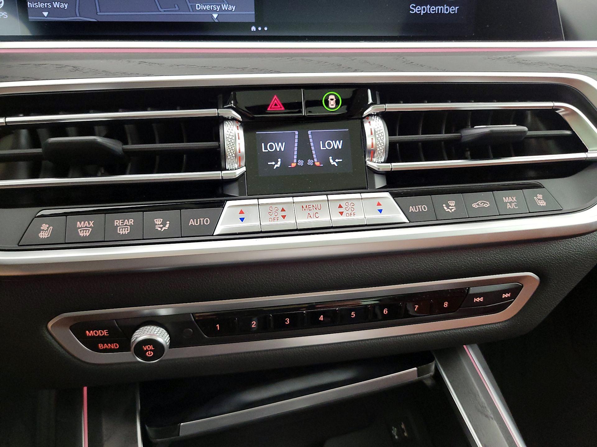 Thumbnail: 2022 BMW X7 - 17