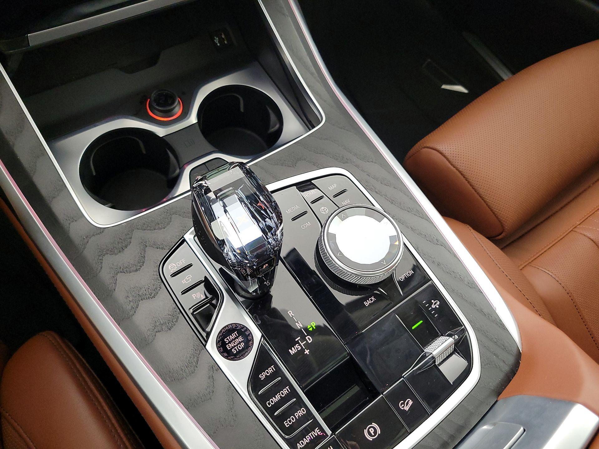 Thumbnail: 2022 BMW X7 - 18