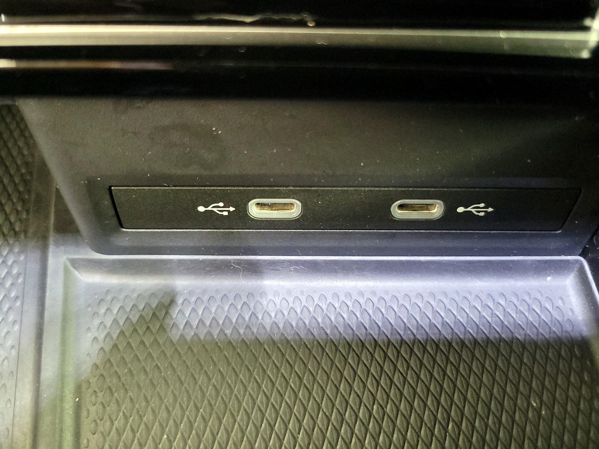 Thumbnail: 2024 Volkswagen Atlas - 19