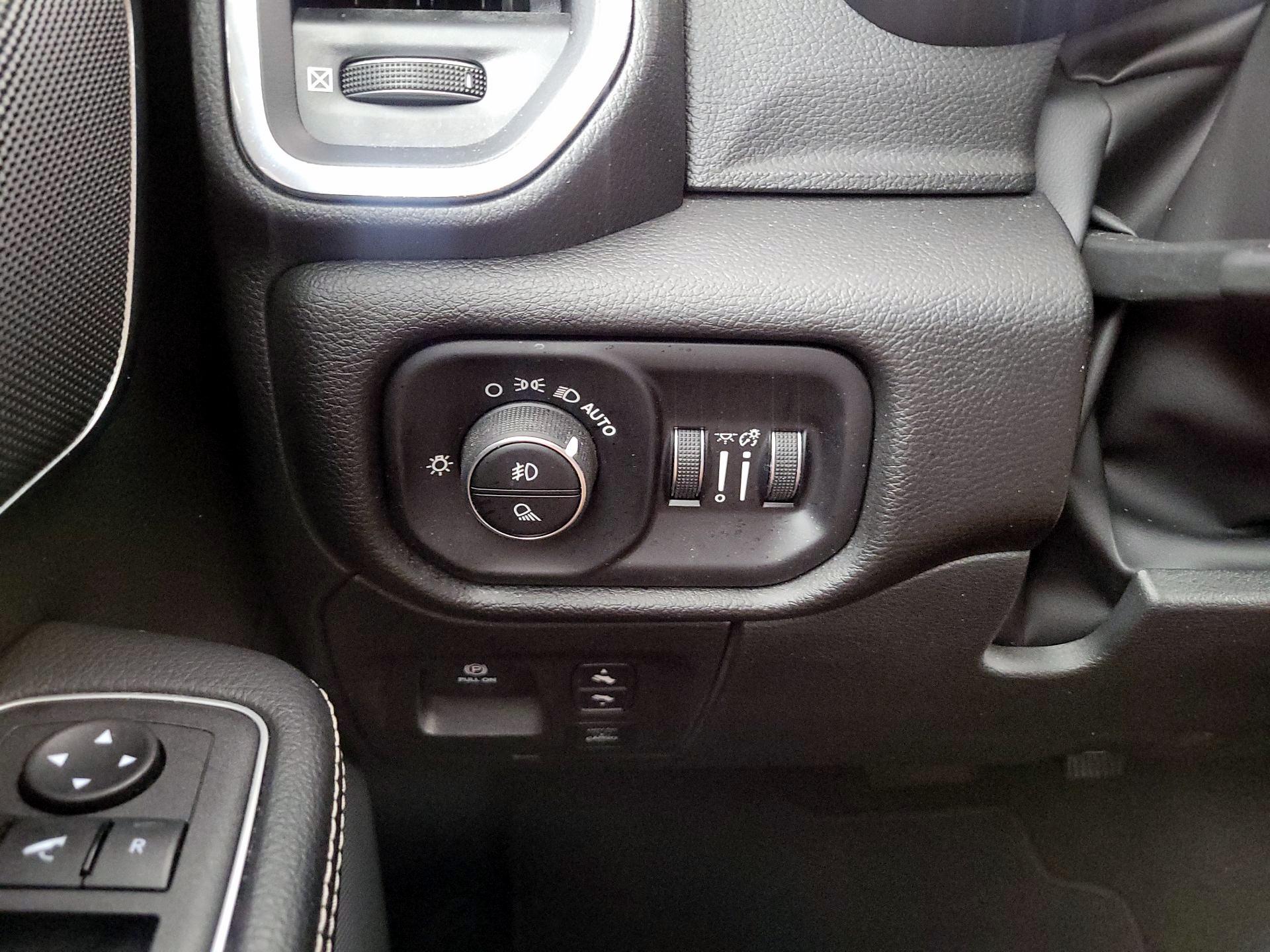 Thumbnail: 2022 RAM 1500 - 13
