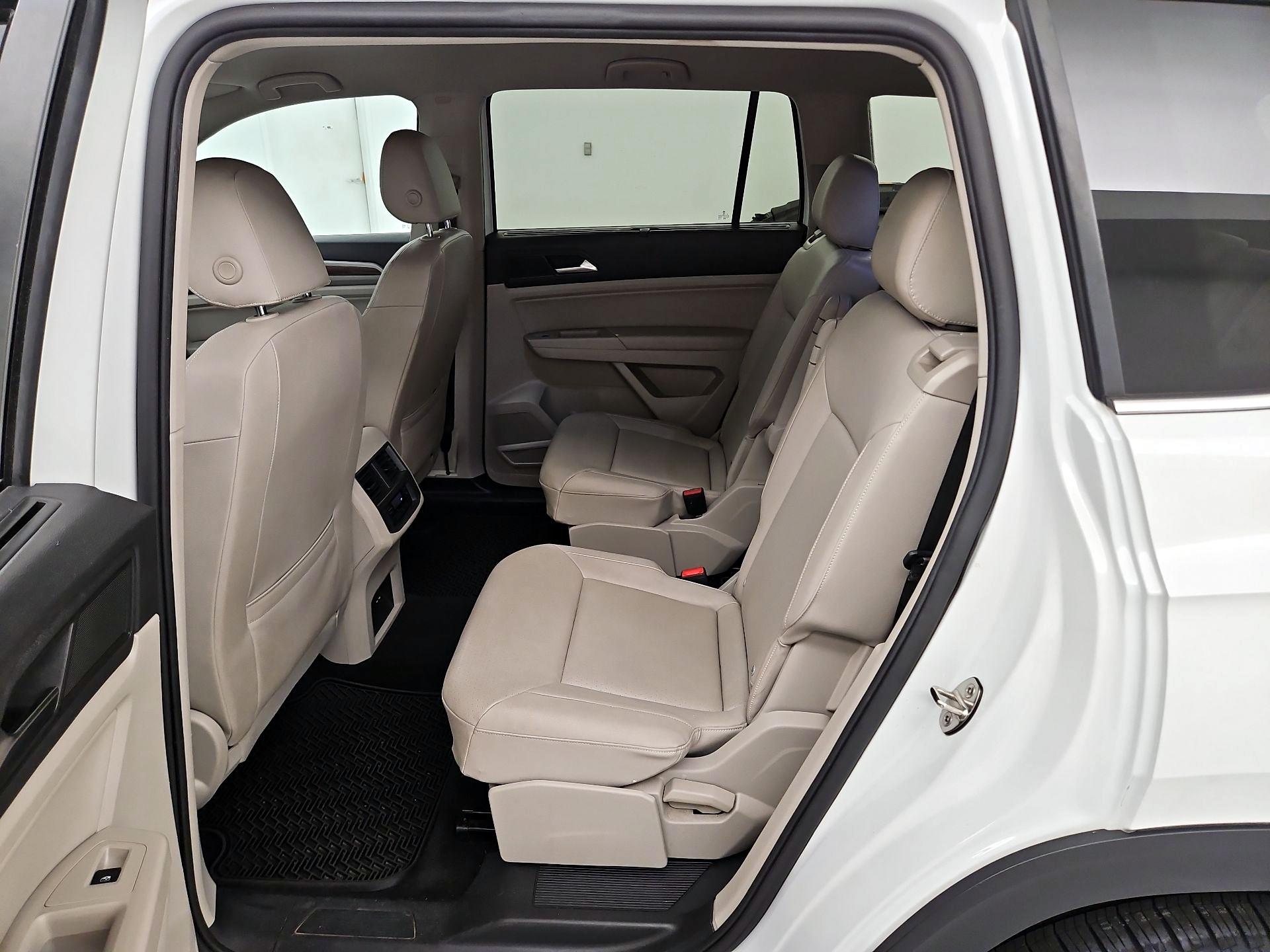 Thumbnail: 2021 Volkswagen Atlas - 19