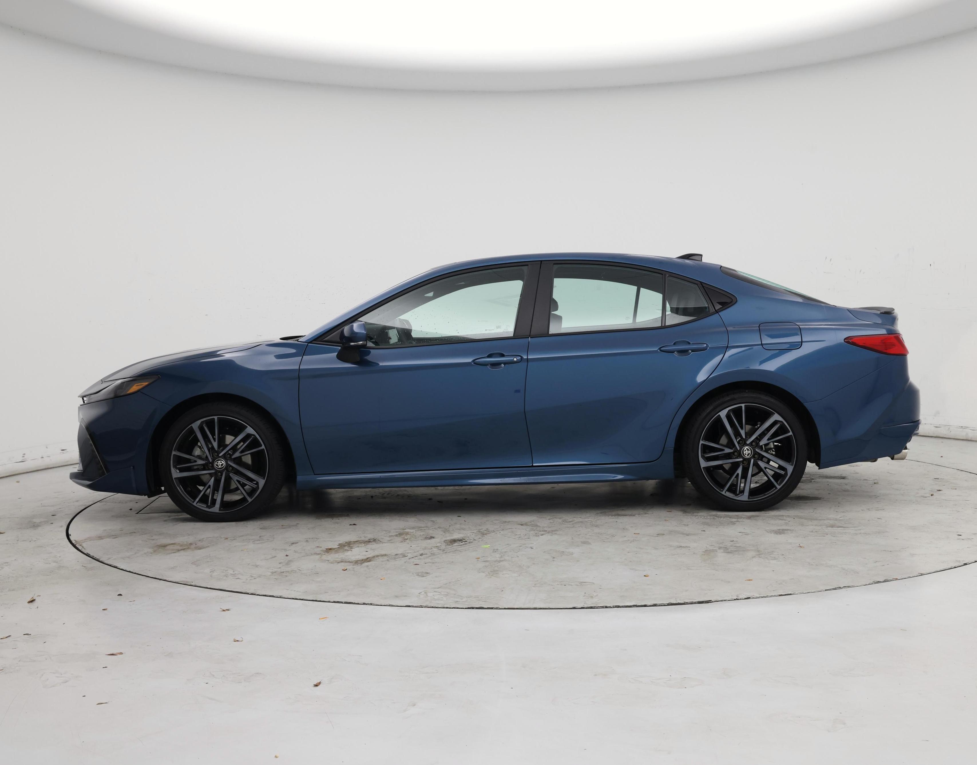 Thumbnail: 2025 Toyota Camry - 3