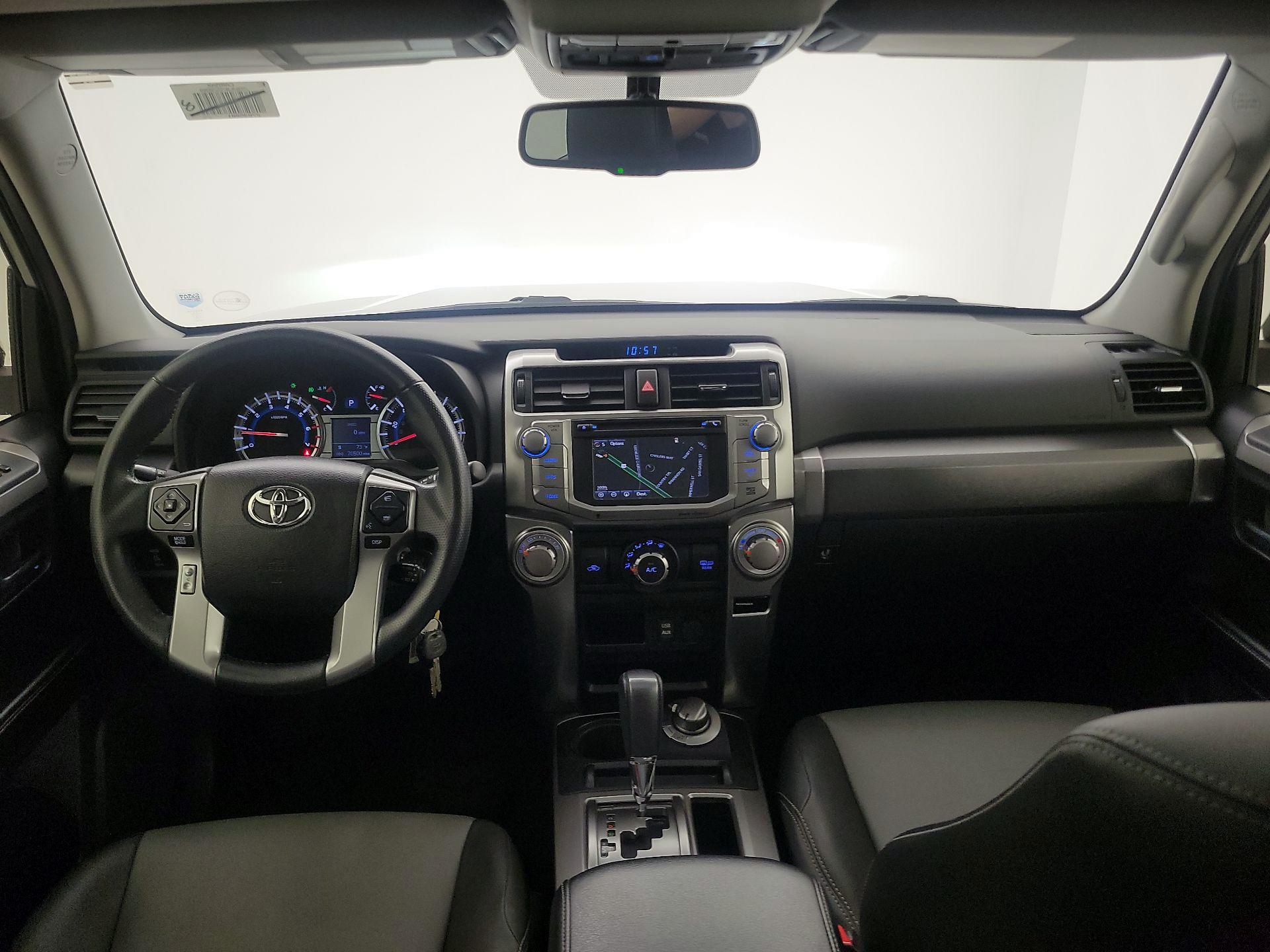 Thumbnail: 2016 Toyota 4Runner - 9