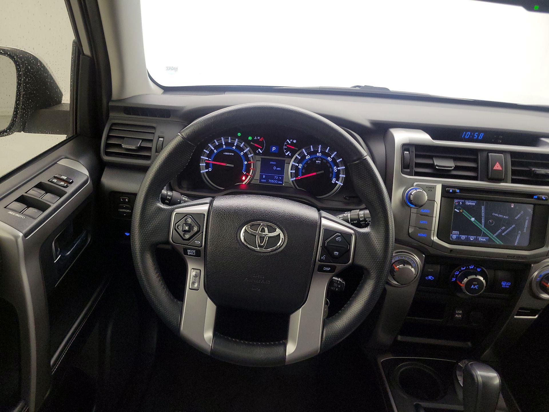 Thumbnail: 2016 Toyota 4Runner - 10