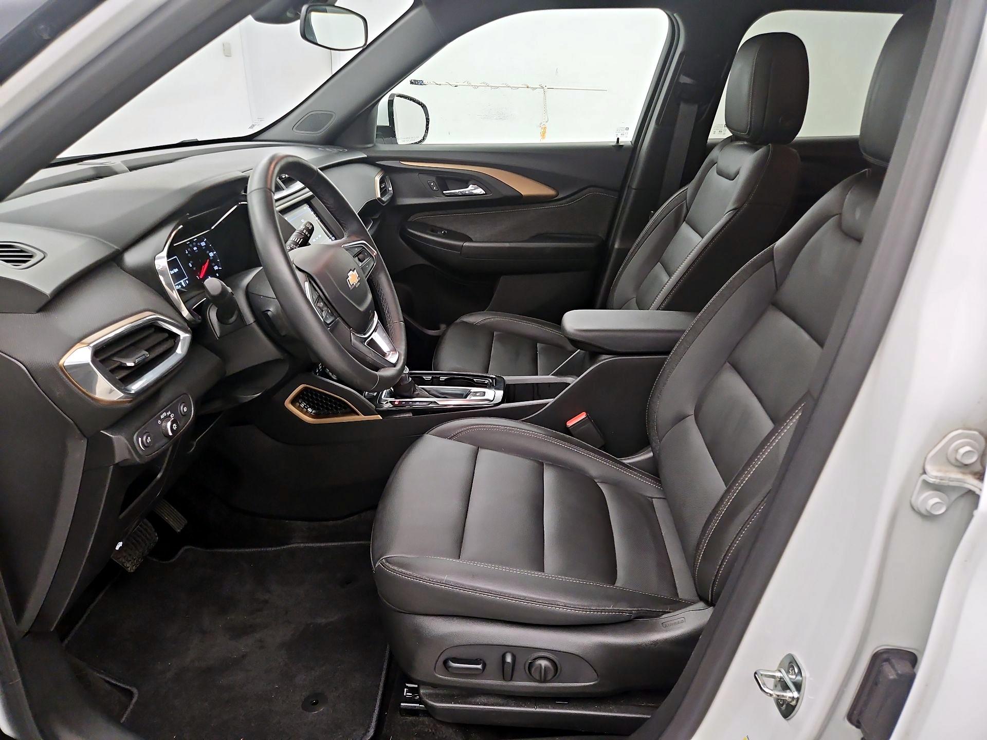 Thumbnail: 2023 Chevrolet TrailBlazer - 11