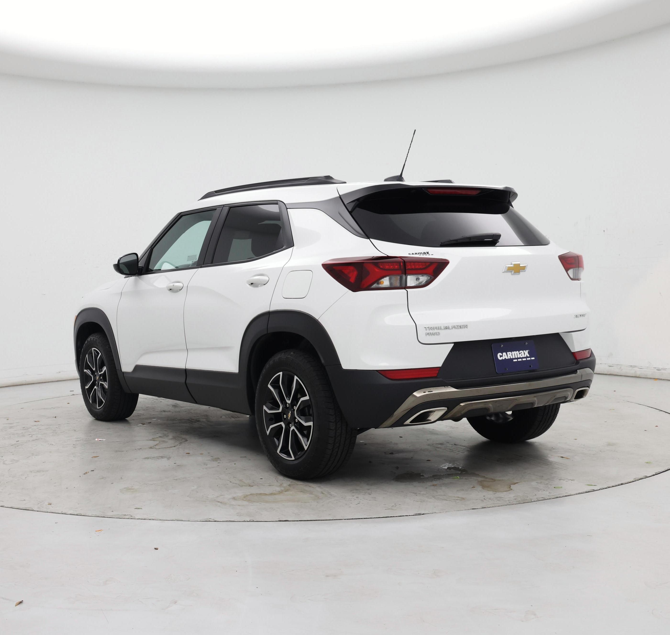 Thumbnail: 2023 Chevrolet TrailBlazer - 2