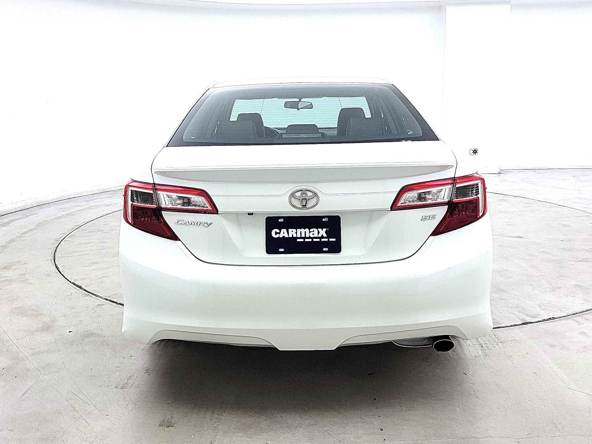 Thumbnail: 2014 Toyota Camry - 6