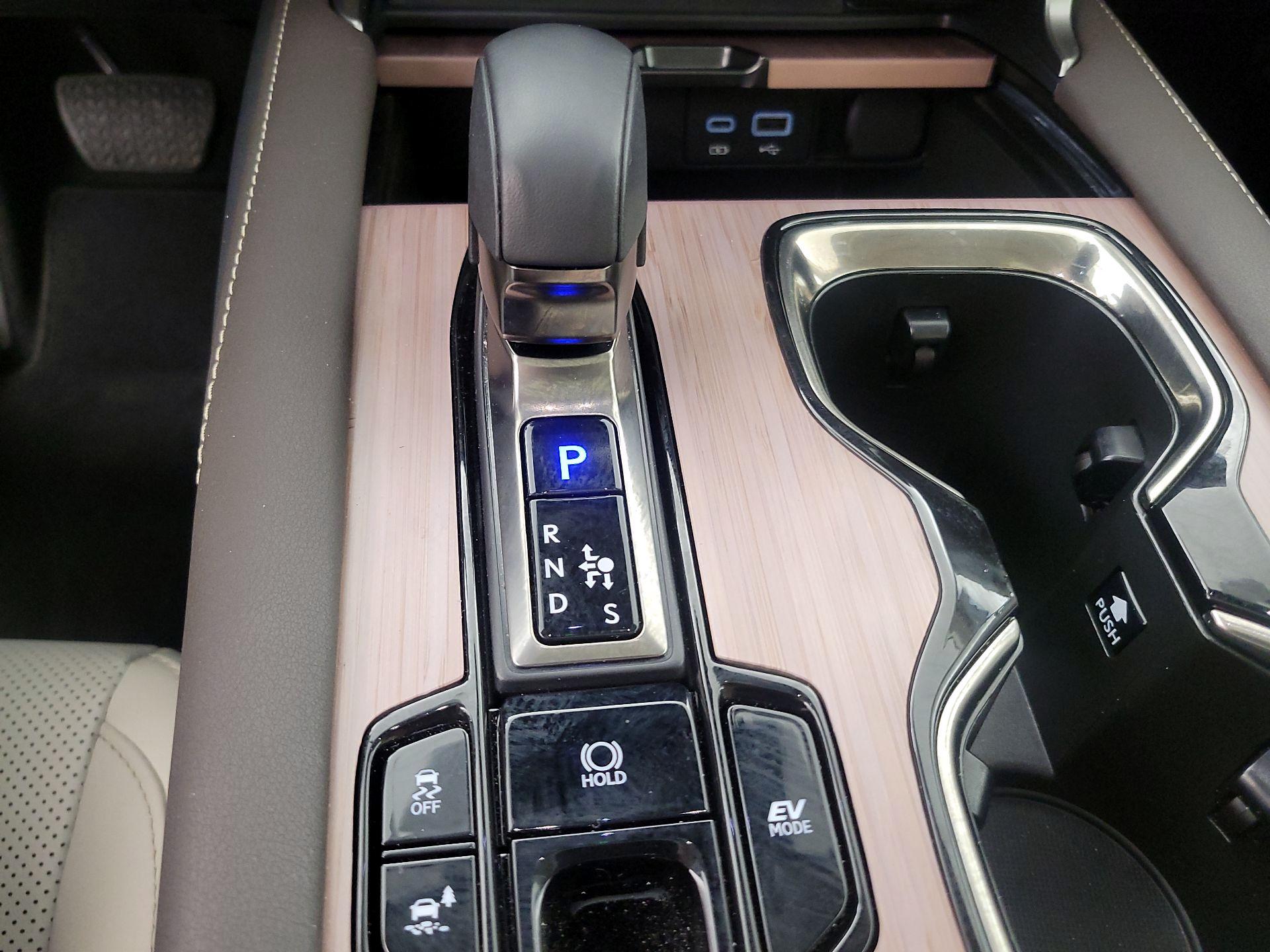 Thumbnail: 2024 Lexus RX - 17